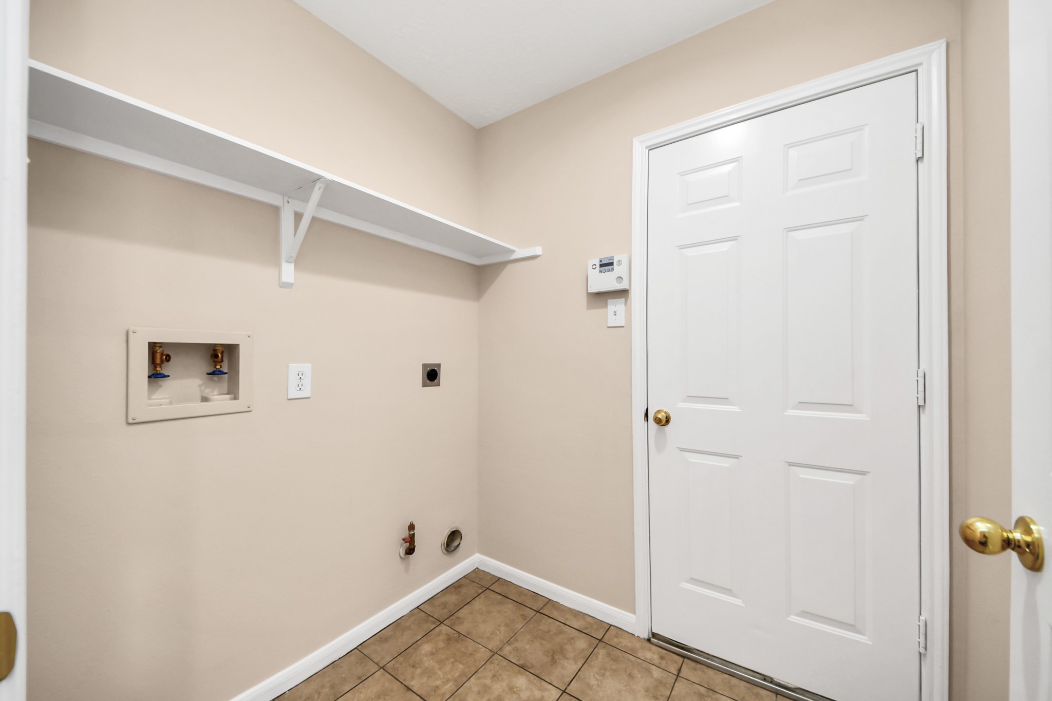 8214 Morning Dawn Drive Property Photo 34