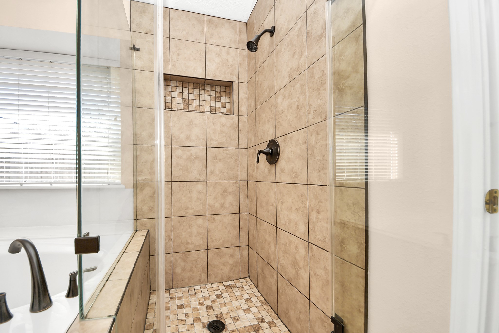 8214 Morning Dawn Drive Property Photo 37