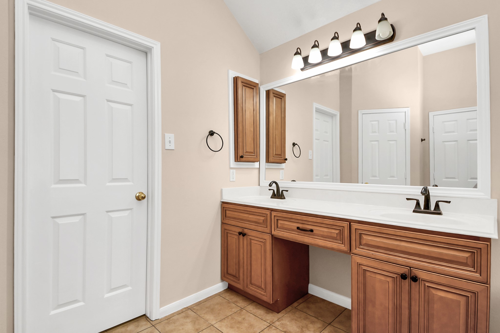 8214 Morning Dawn Drive Property Photo 40