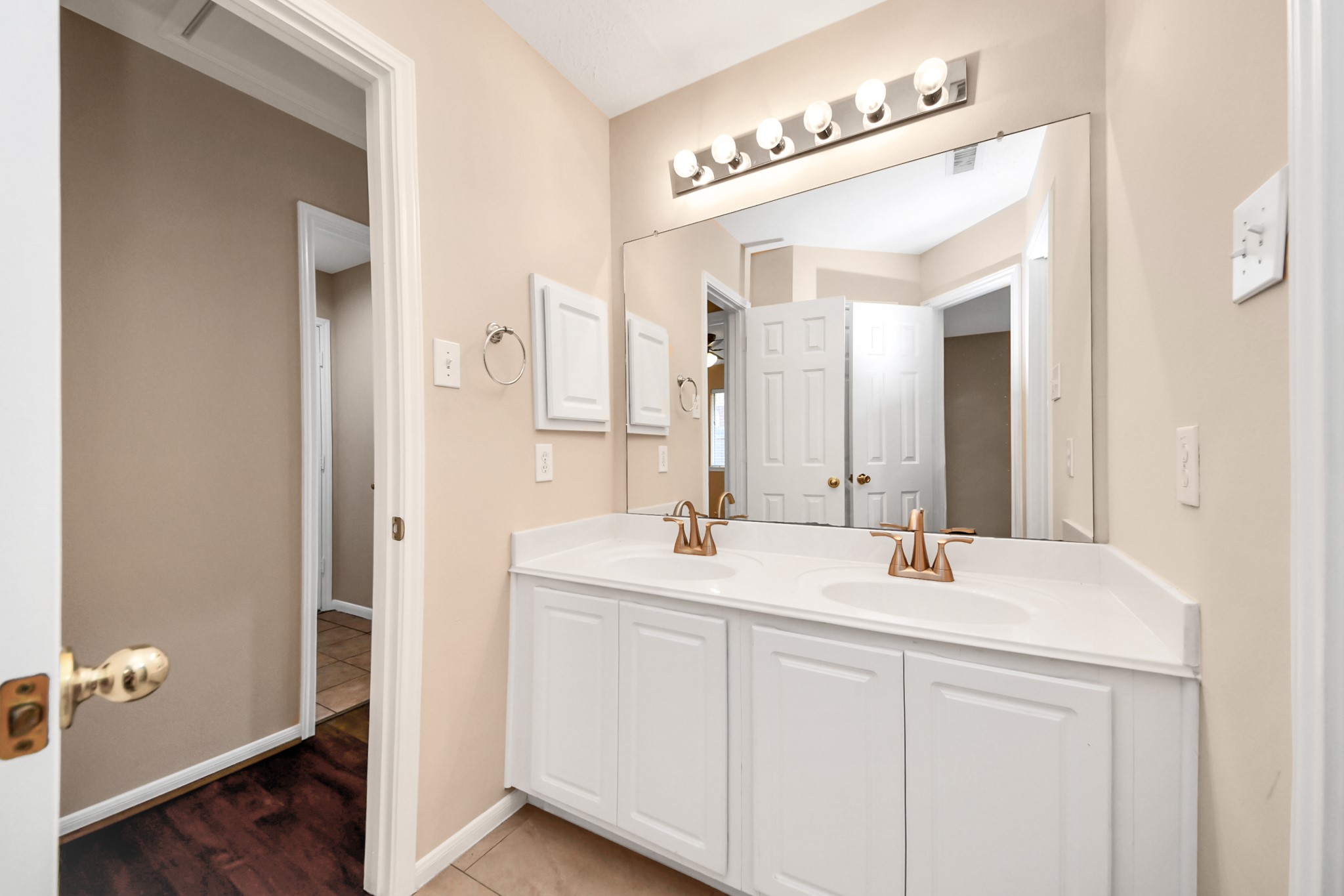 8214 Morning Dawn Drive Property Photo 42