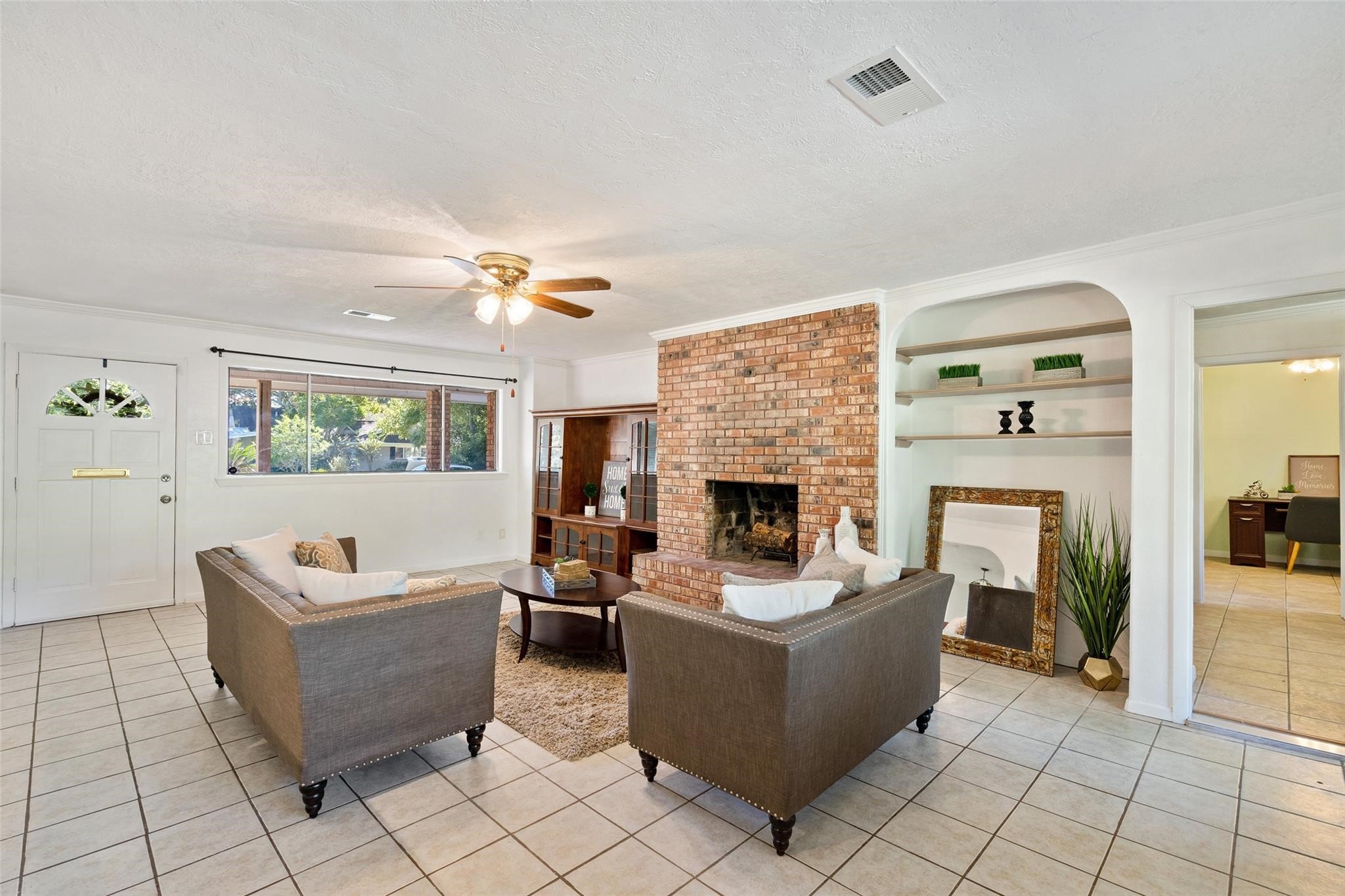 9214 Bronco Drive Property Photo 10