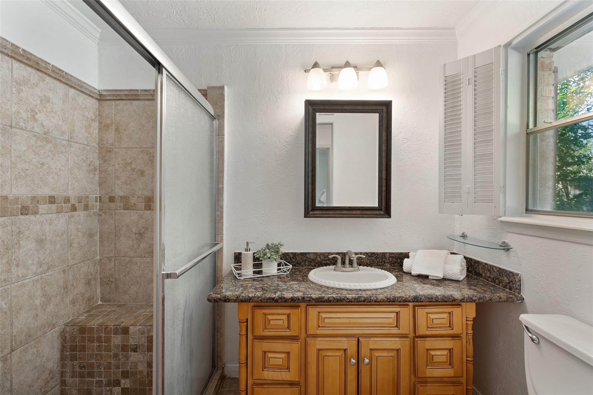 9214 Bronco Drive Property Photo 21