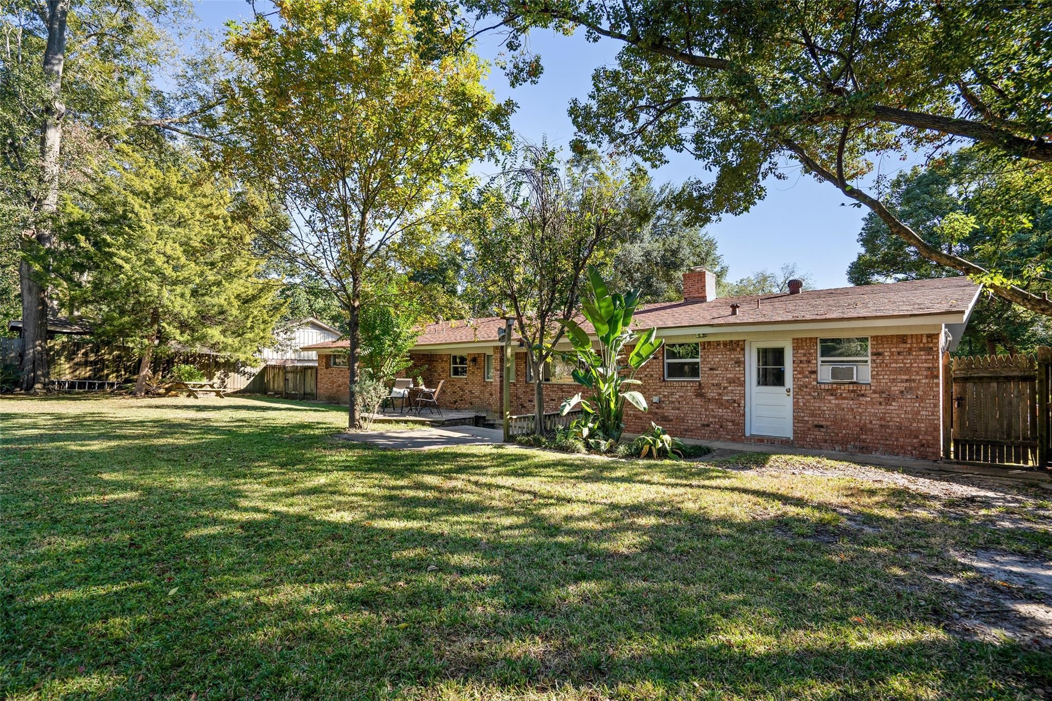9214 Bronco Drive Property Photo 28