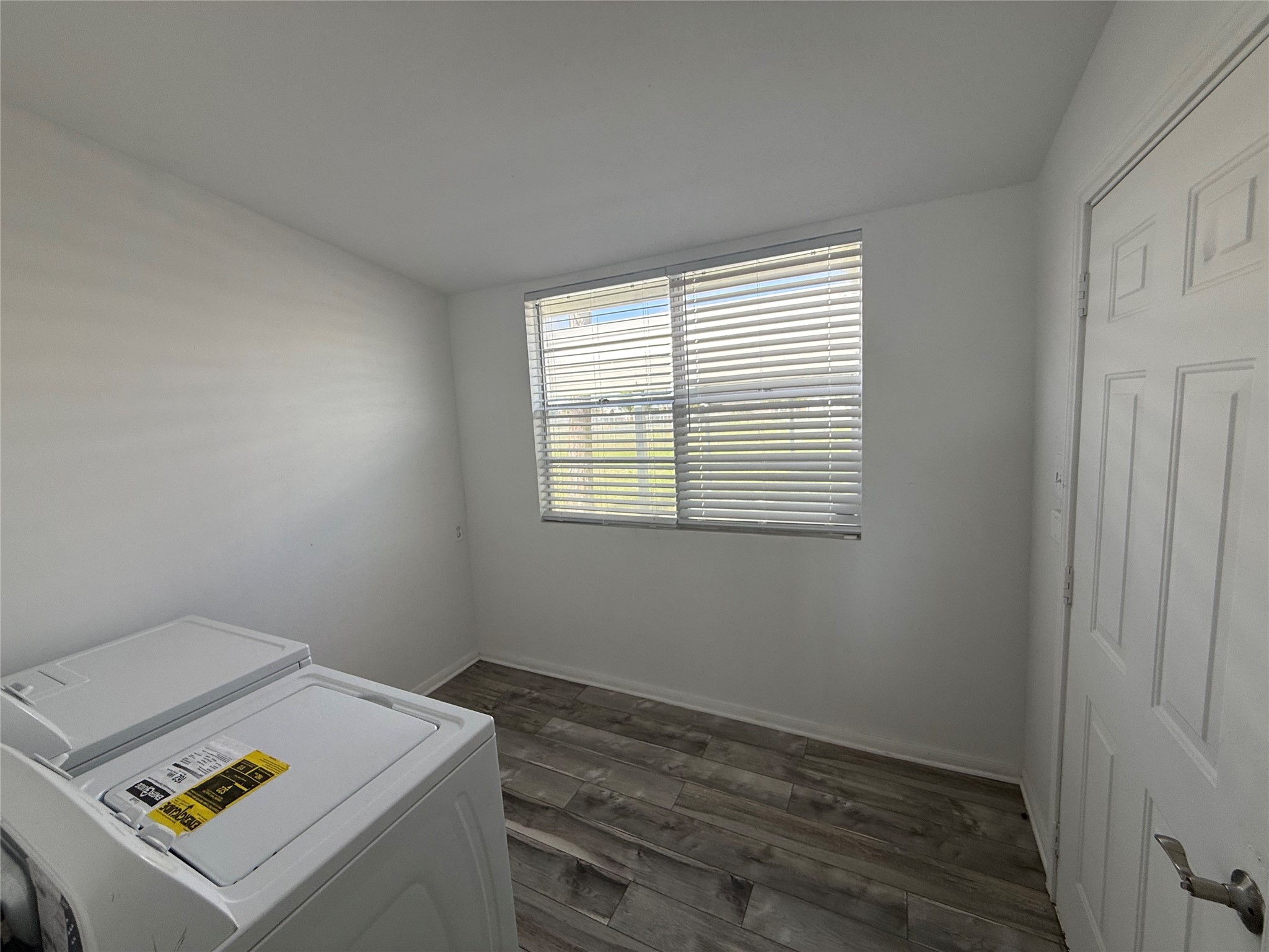 642 5th Street Property Photo 6