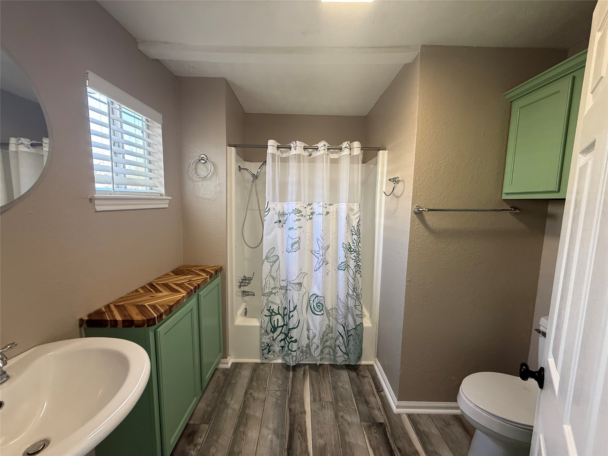 642 5th Street Property Photo 10