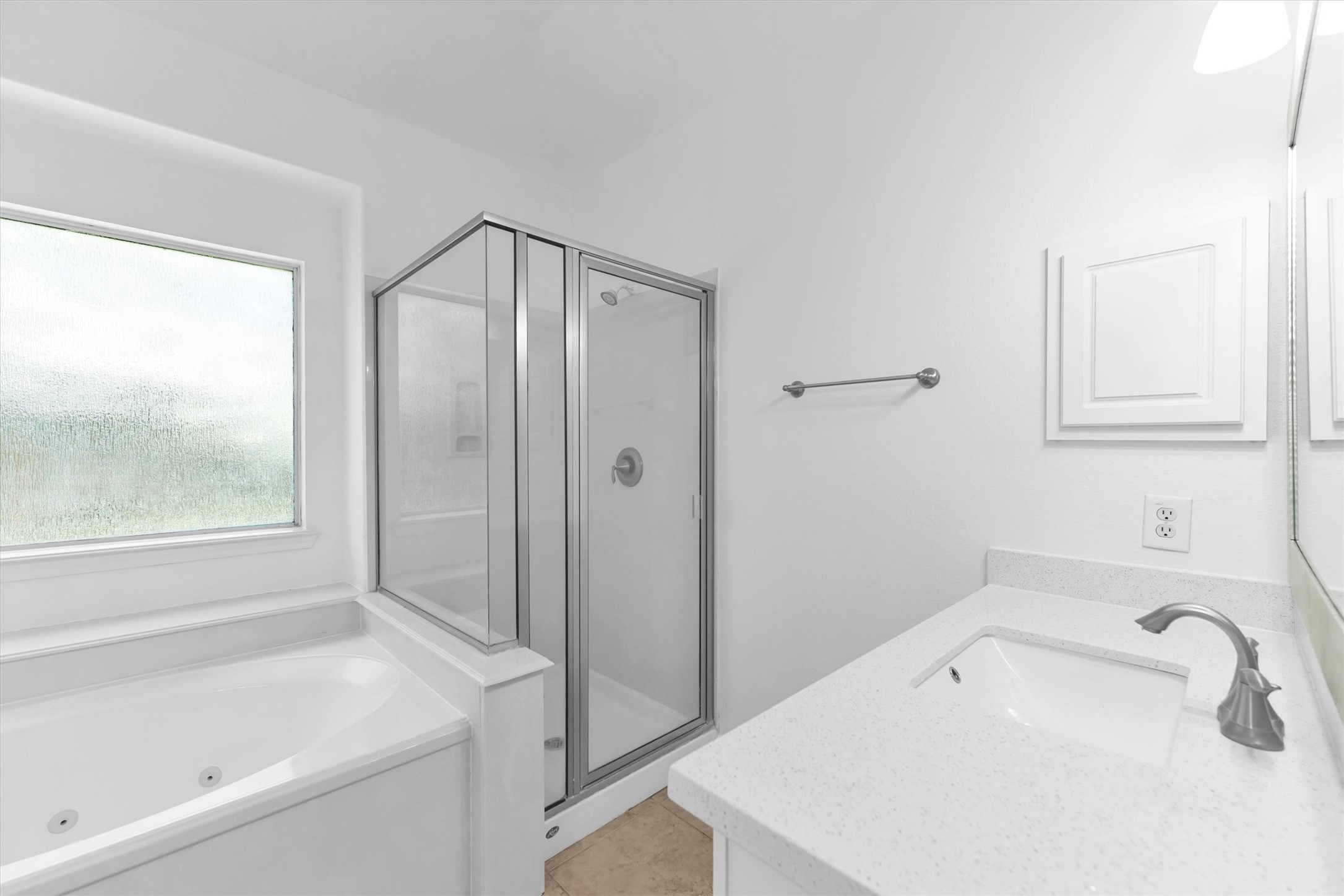 14823 Yellow Begonia Drive Property Photo 28