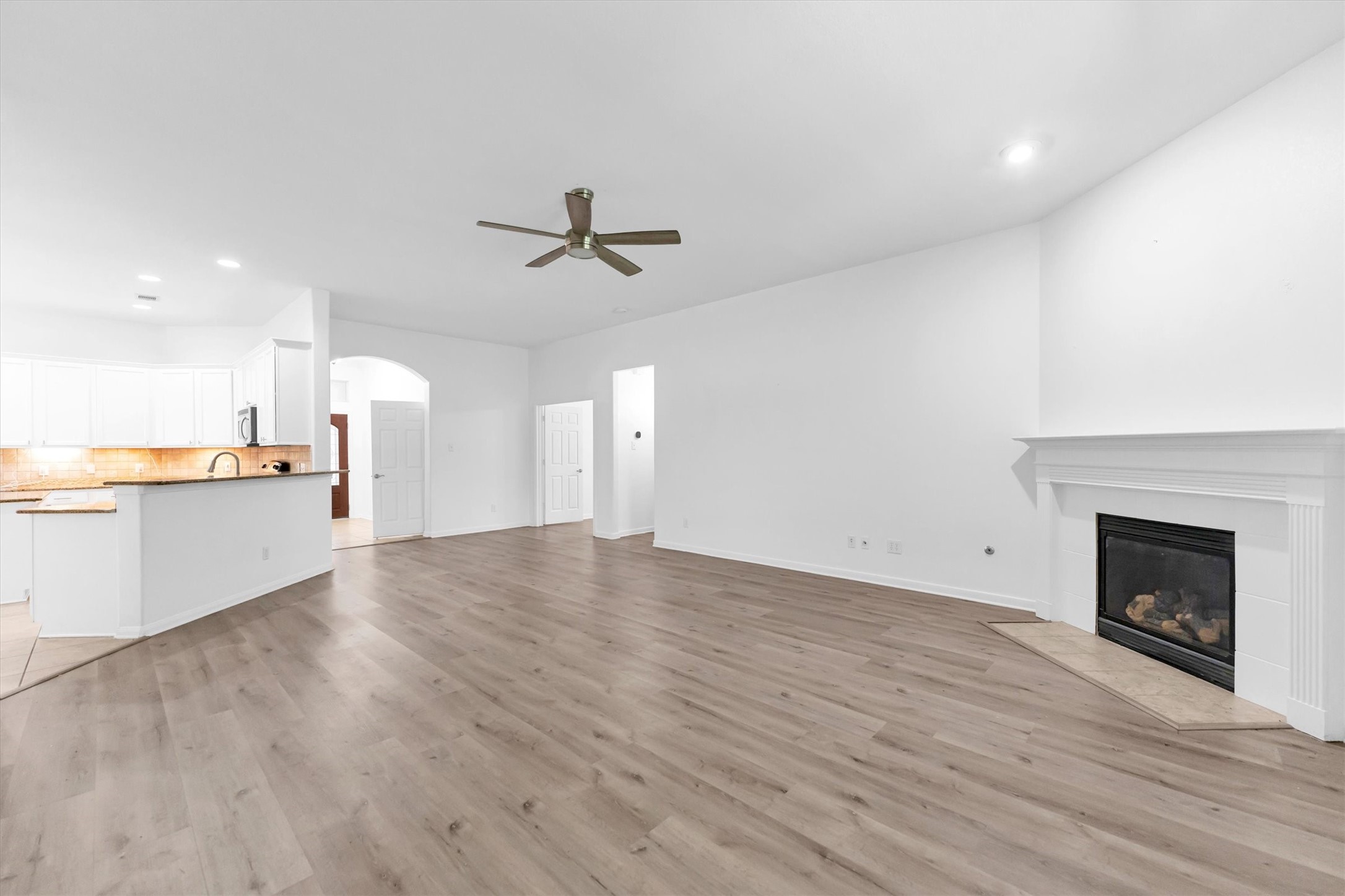 14823 Yellow Begonia Drive Property Photo 37