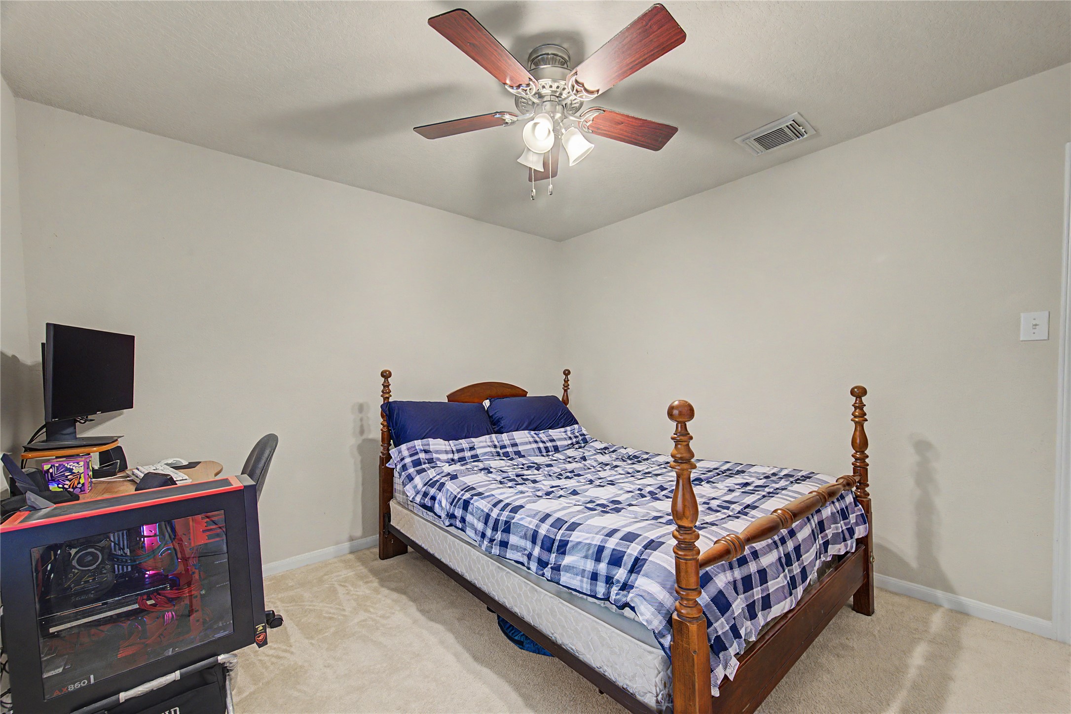 2725 Palermo Court Property Photo 6