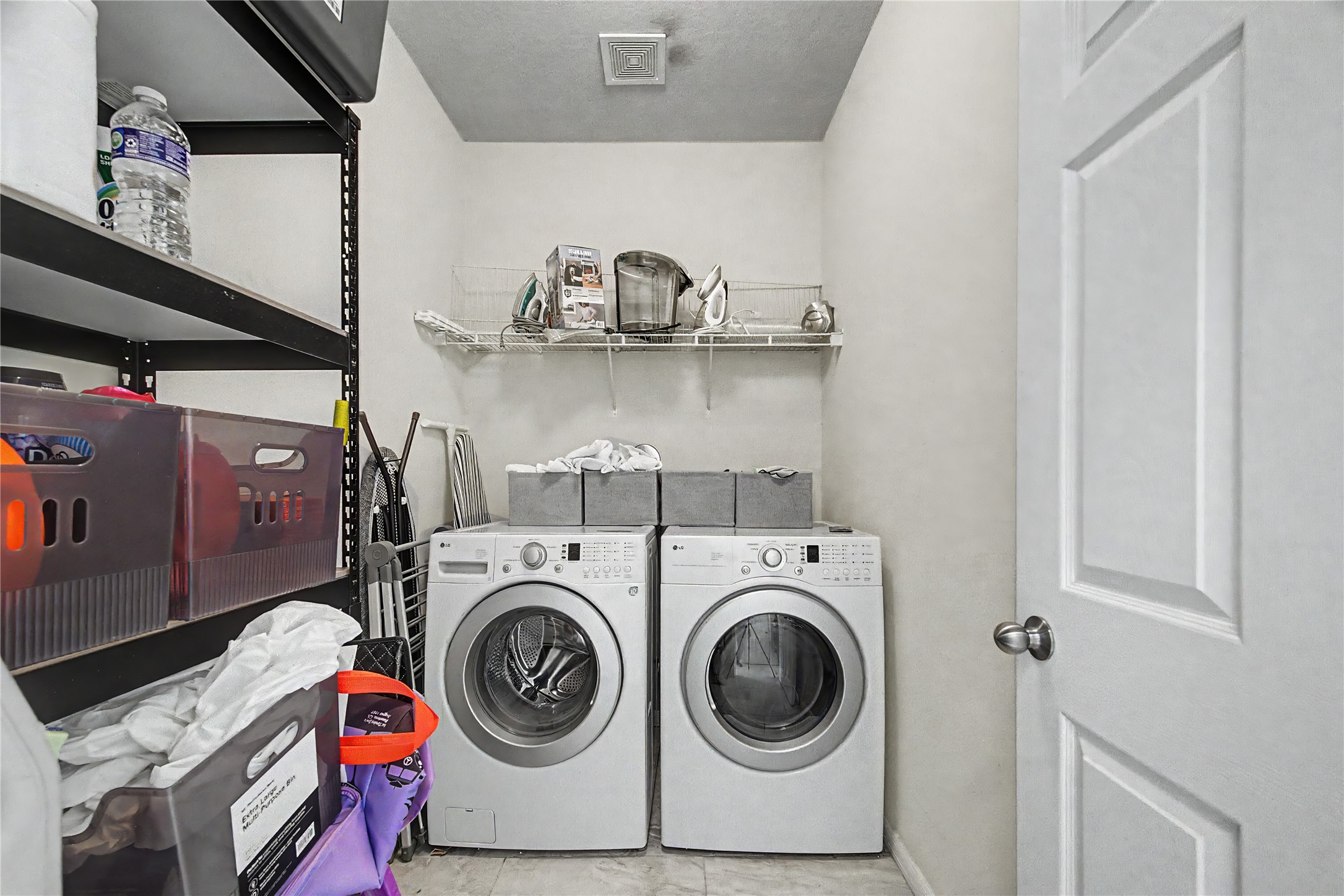 2725 Palermo Court Property Photo 18
