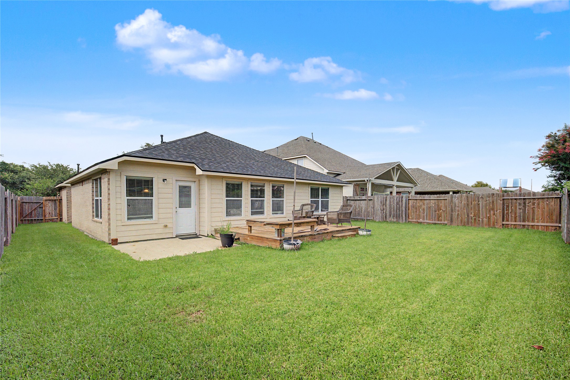 2725 Palermo Court Property Photo 42