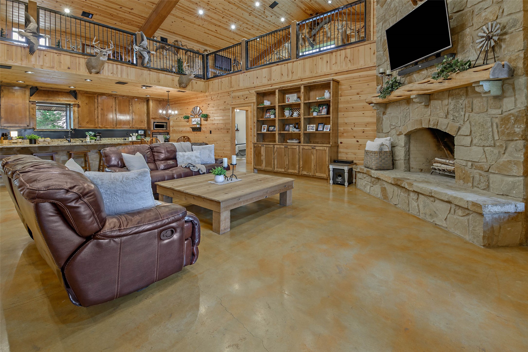 2848 Fm 166 Farm To Market Road Property Photo 5