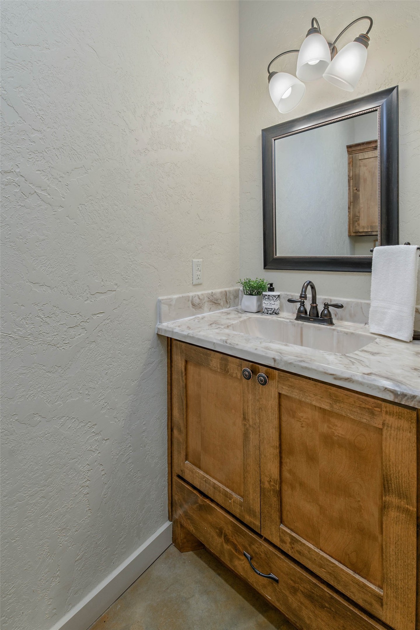 2848 Fm 166 Farm To Market Road Property Photo 33