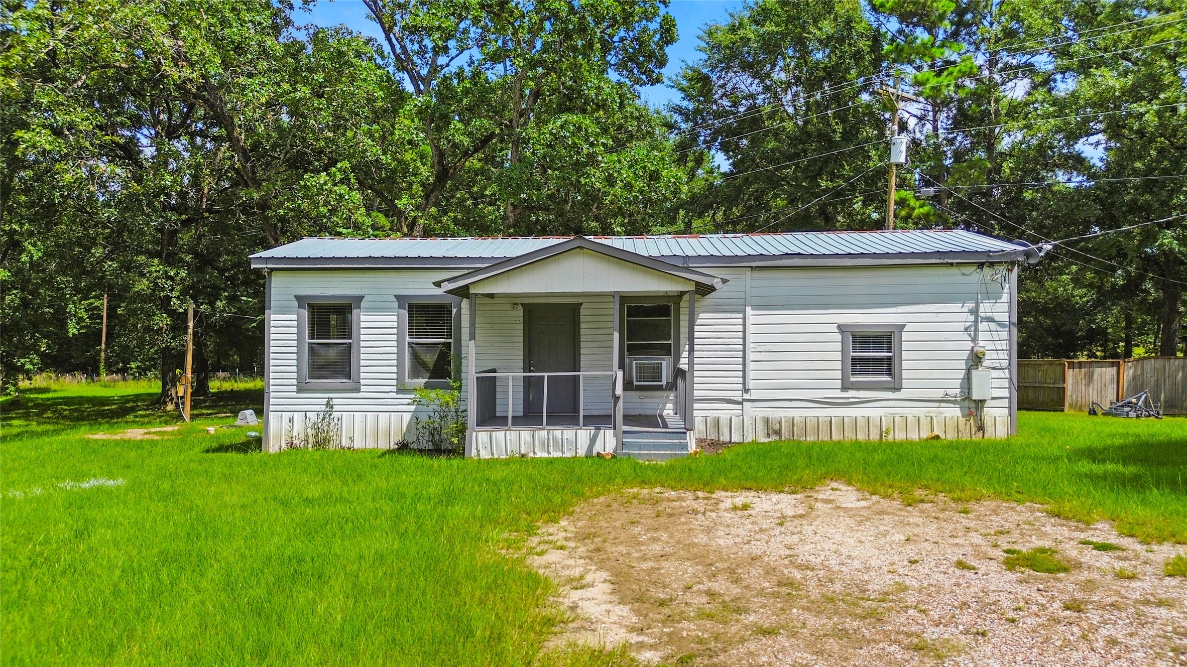 8 Jackson Road Property Photo 1