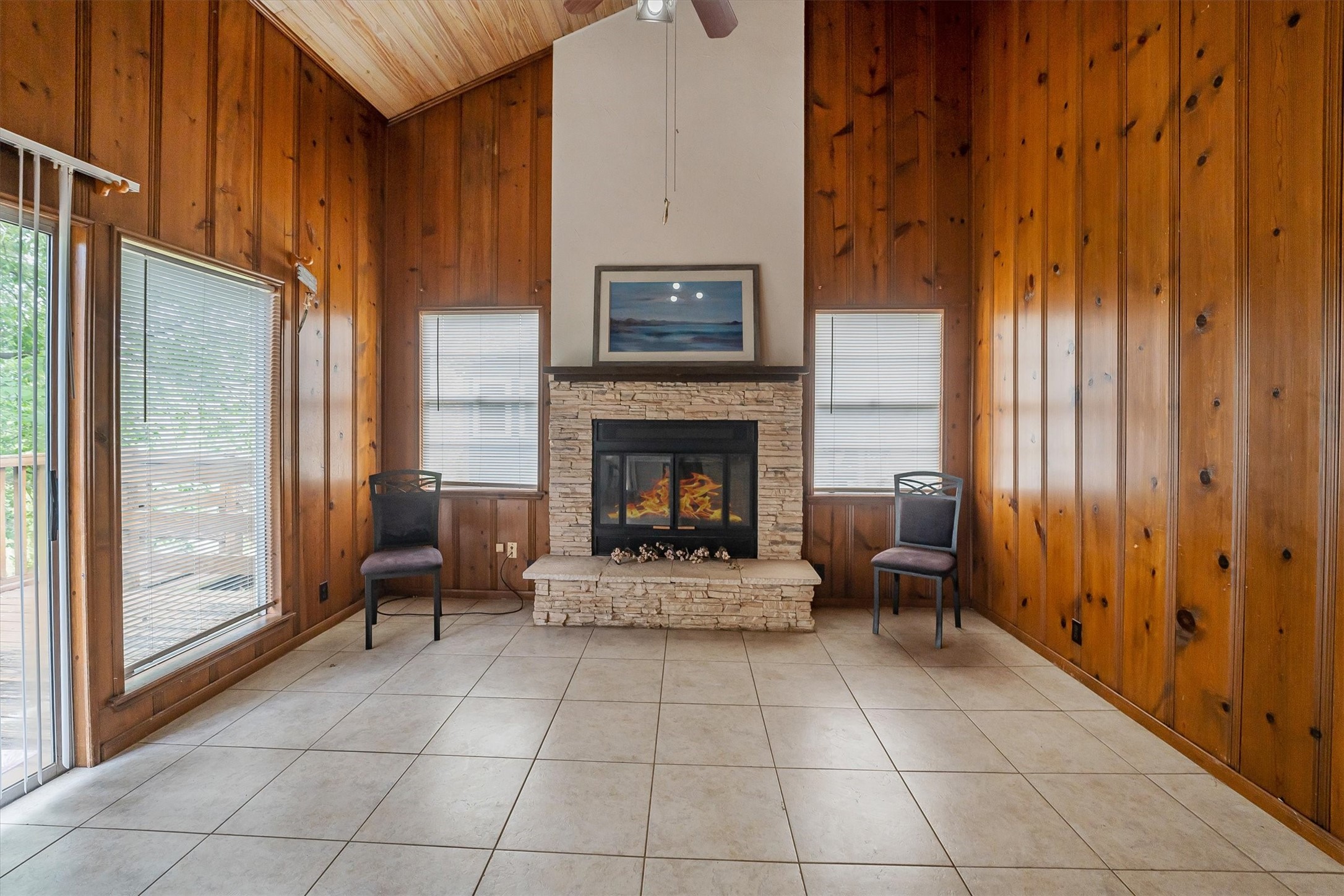 7 Lake Drive Property Photo 10