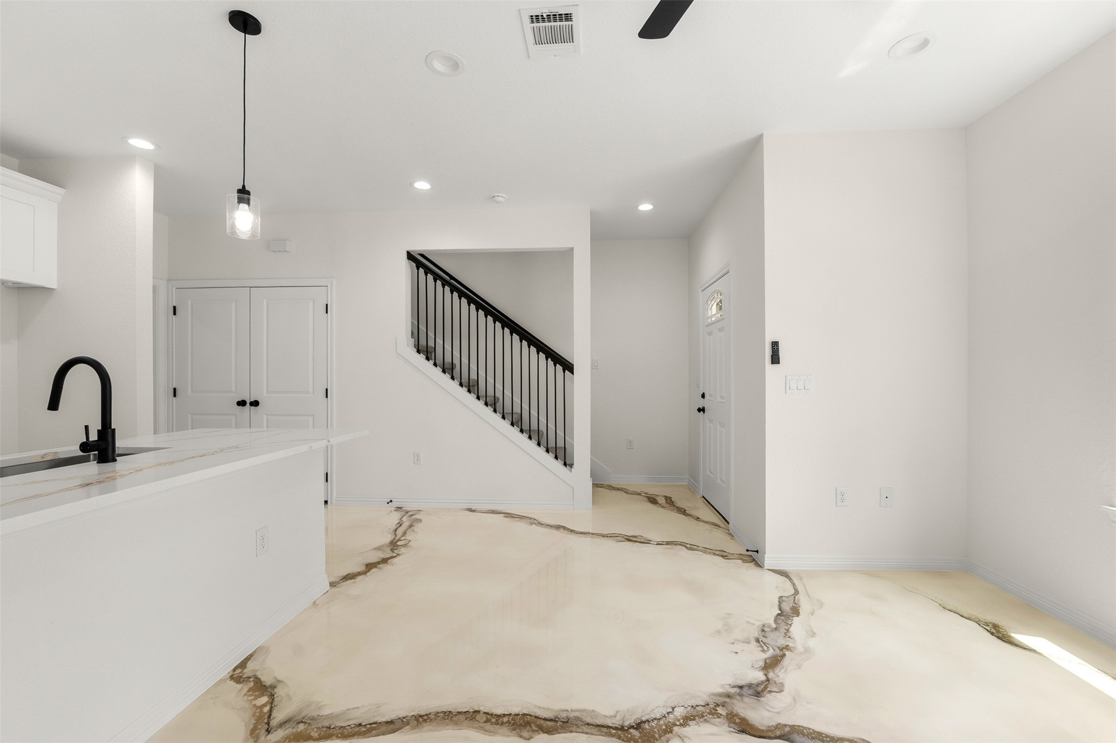 16736 E Ivanhoe Property Photo 11