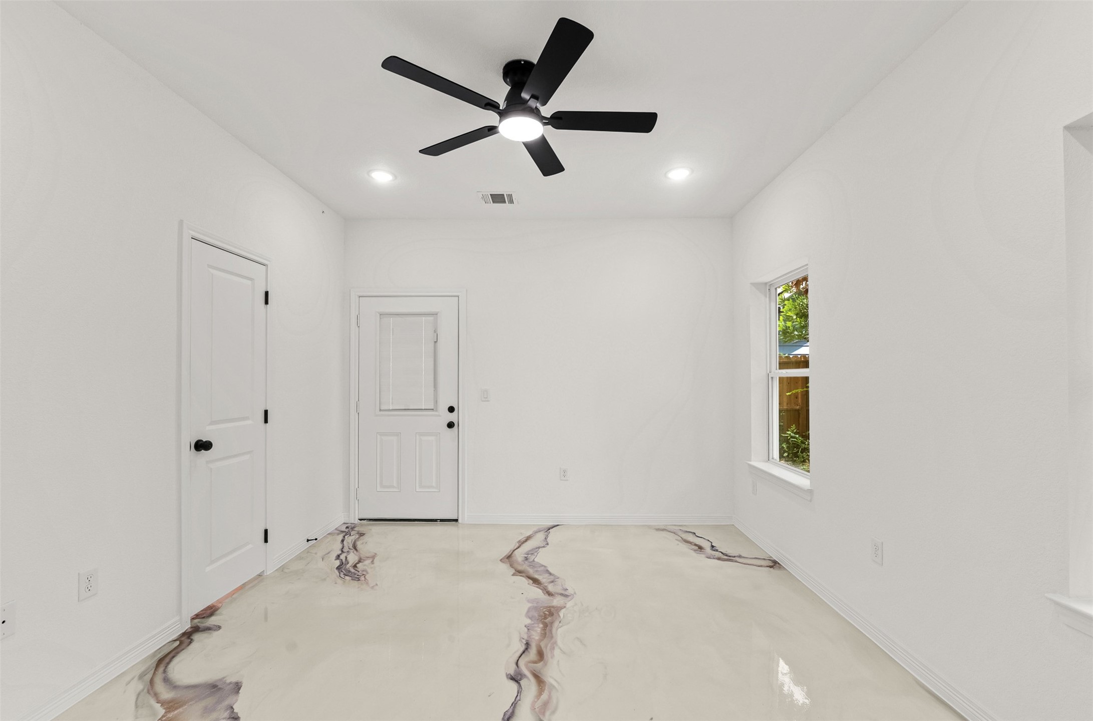16736 E Ivanhoe Property Photo 14