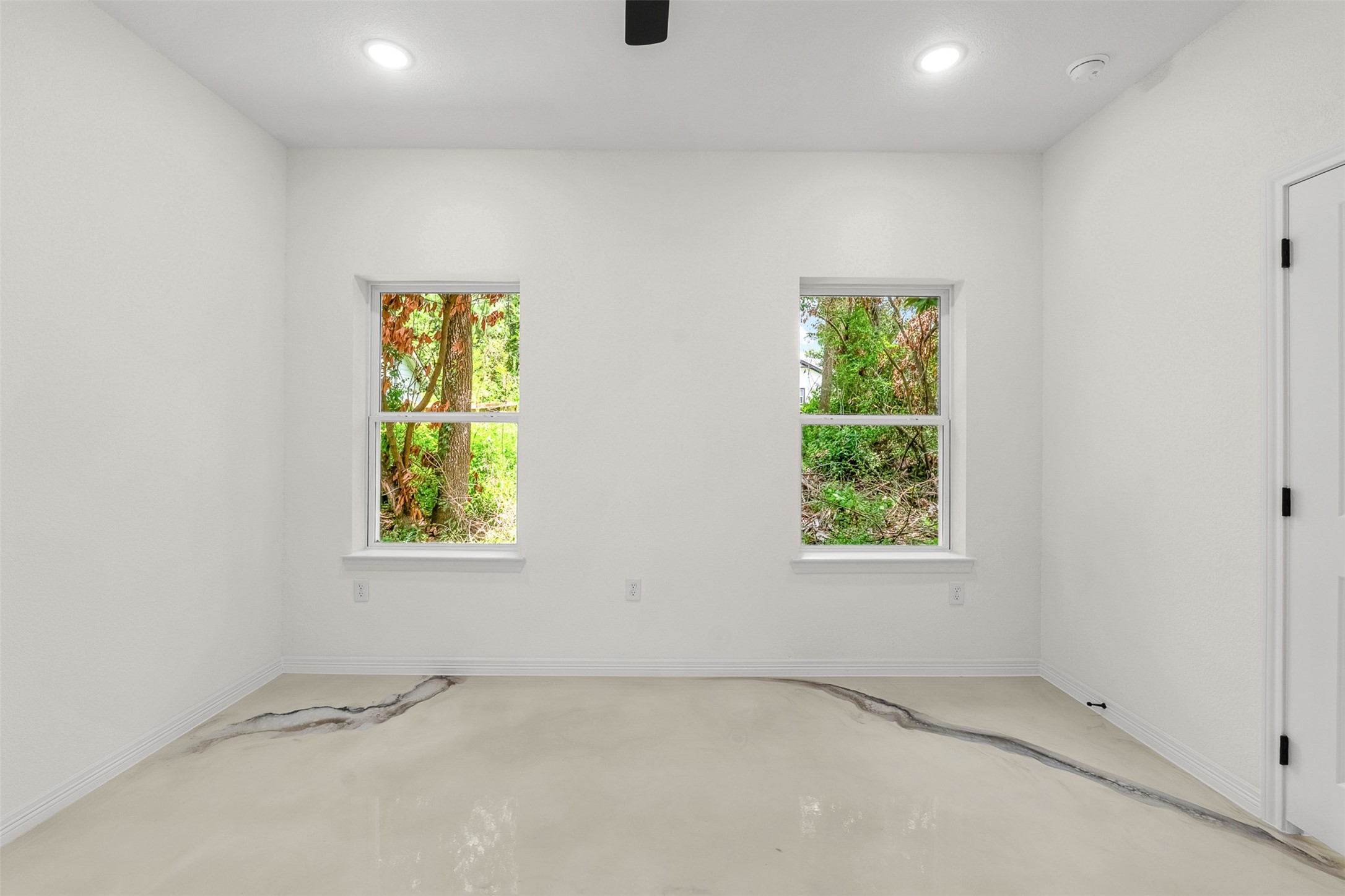 16736 E Ivanhoe Property Photo 19