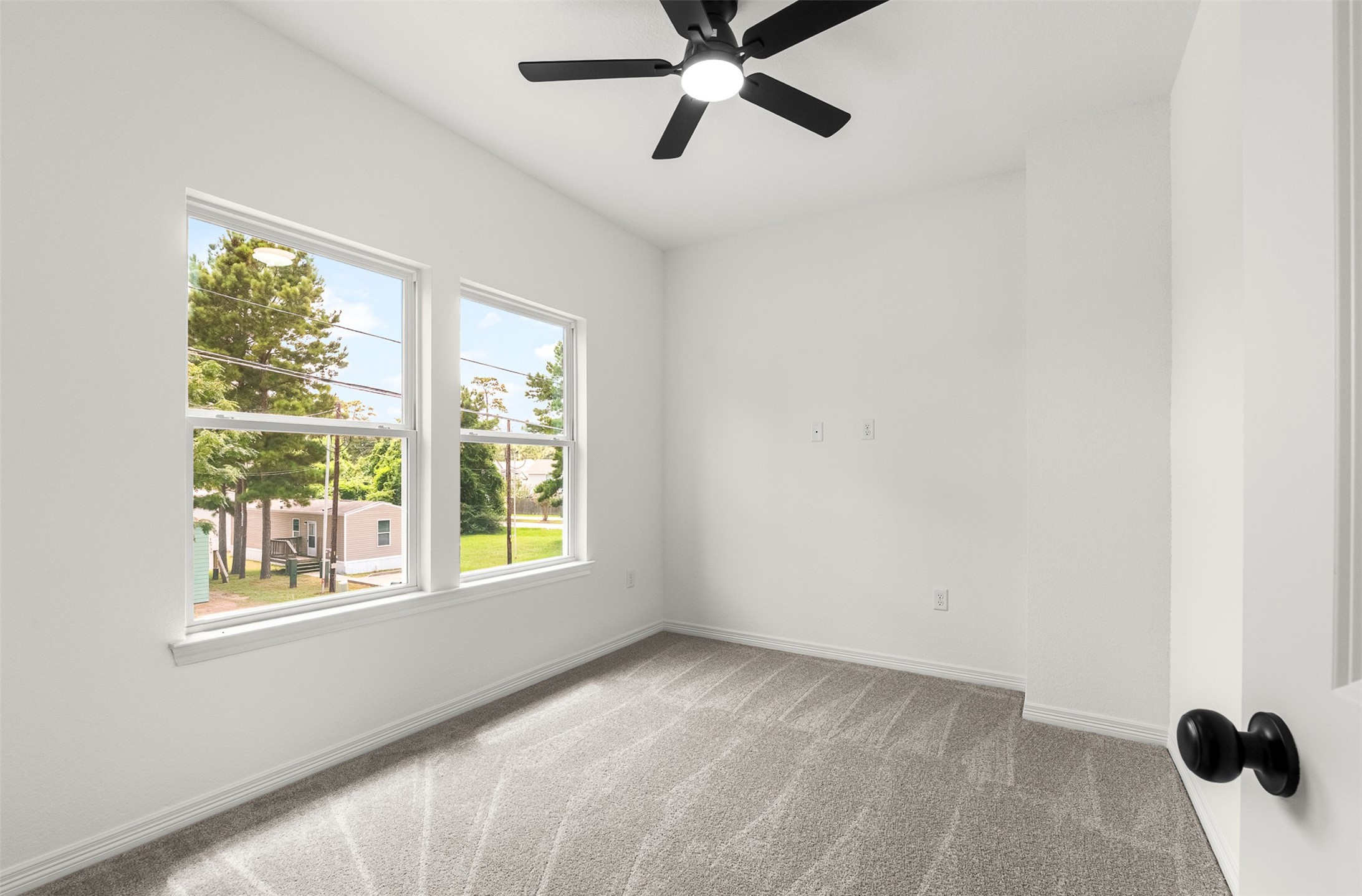16736 E Ivanhoe Property Photo 27