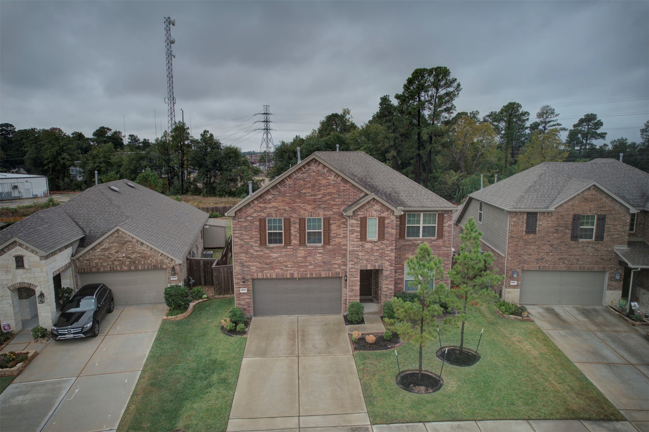 9643 Thimbleweed Drive Property Photo 1