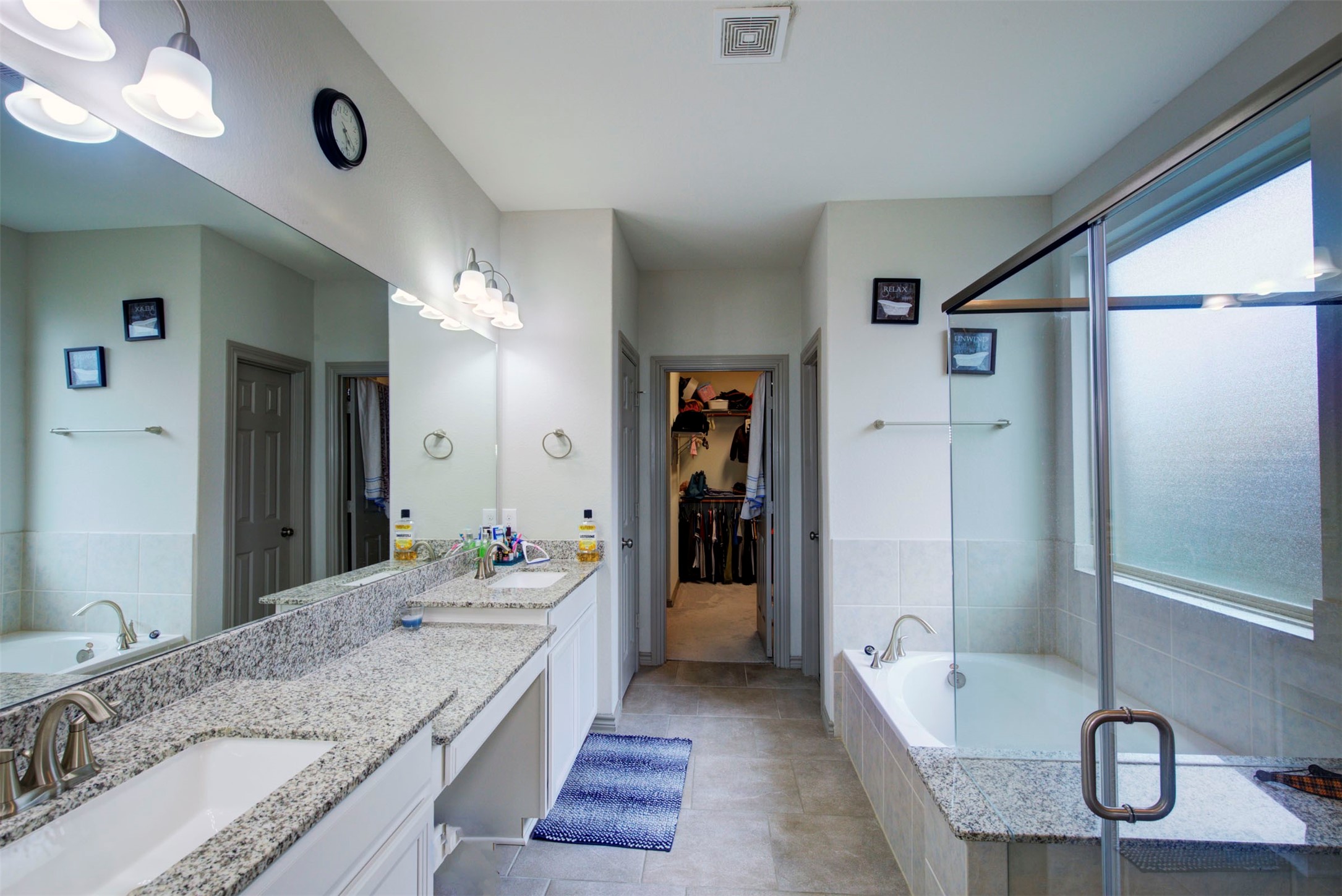 9643 Thimbleweed Drive Property Photo 29