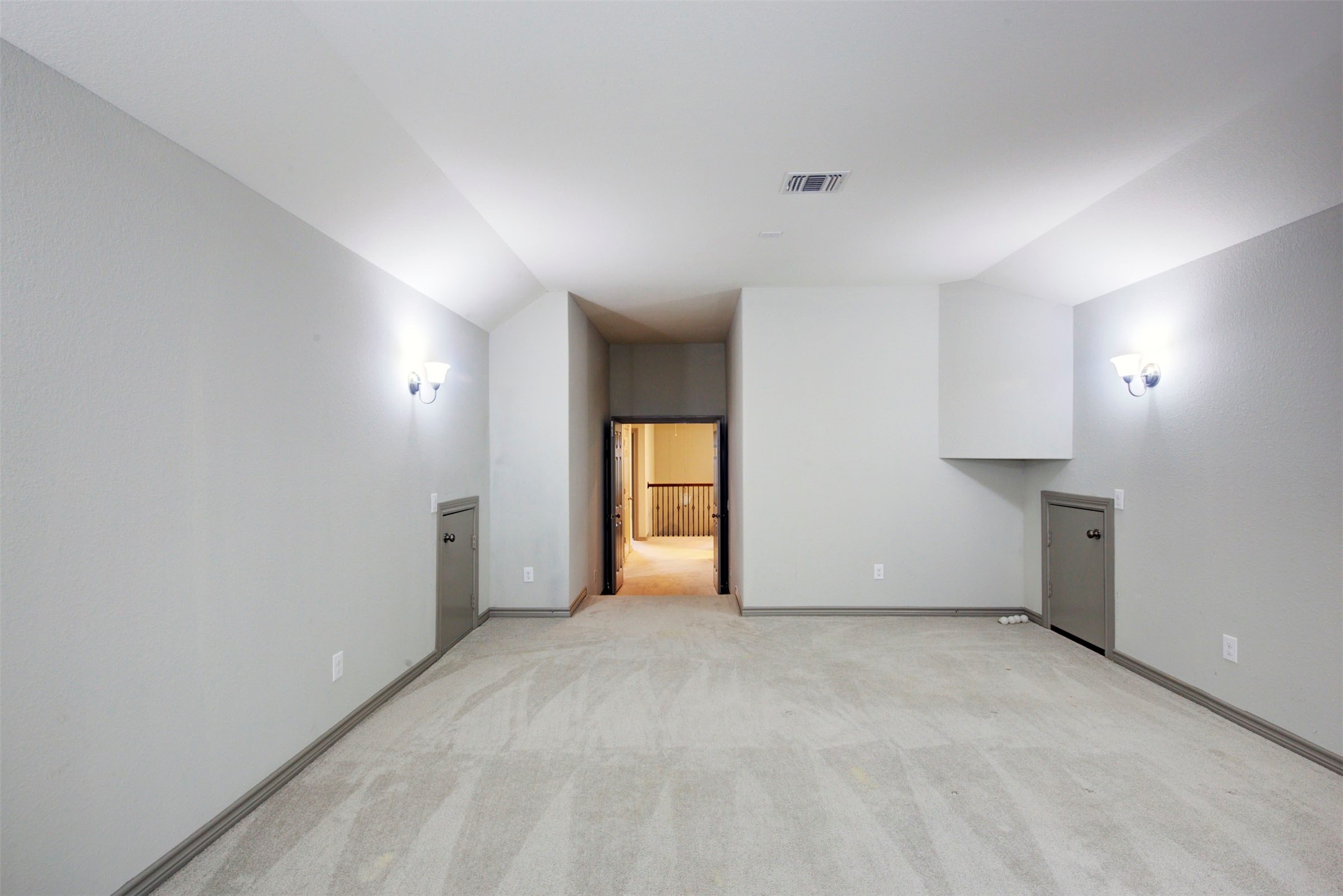 9643 Thimbleweed Drive Property Photo 44