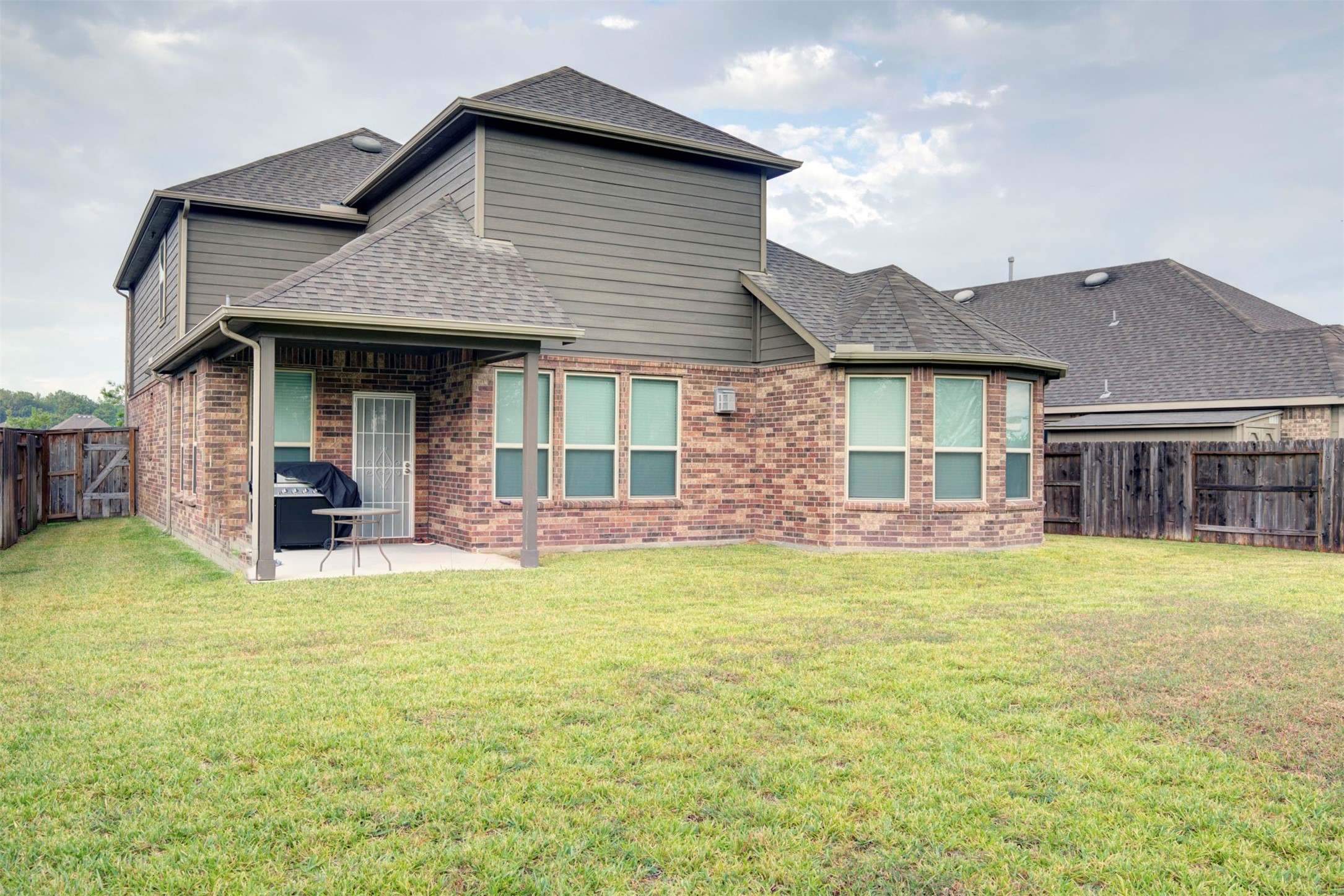 9643 Thimbleweed Drive Property Photo 45