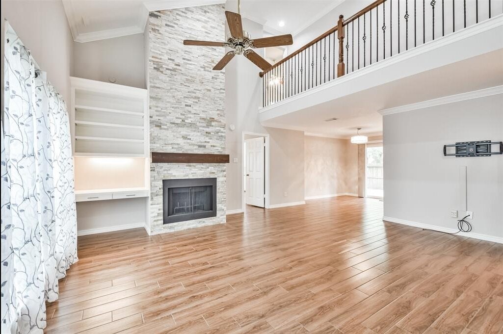 10327 Brickyard Court Property Photo 3