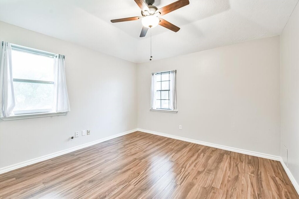 10327 Brickyard Court Property Photo 19