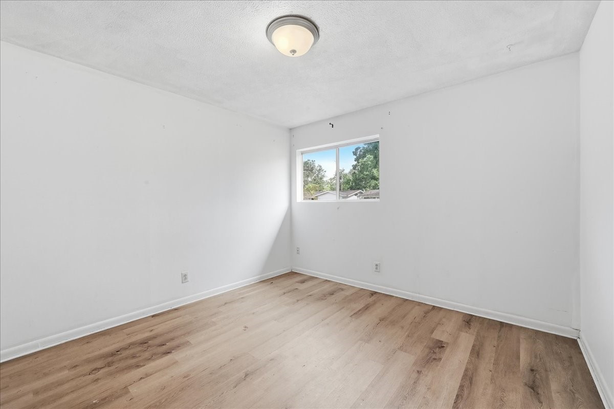 3890 Bristol Drive Property Photo 18