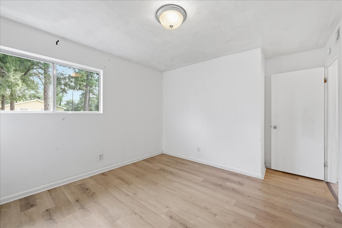 3890 Bristol Drive Property Photo 19