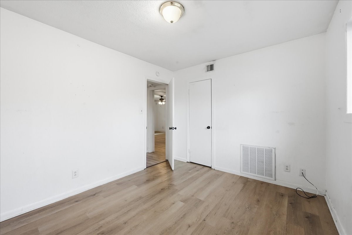 3890 Bristol Drive Property Photo 21