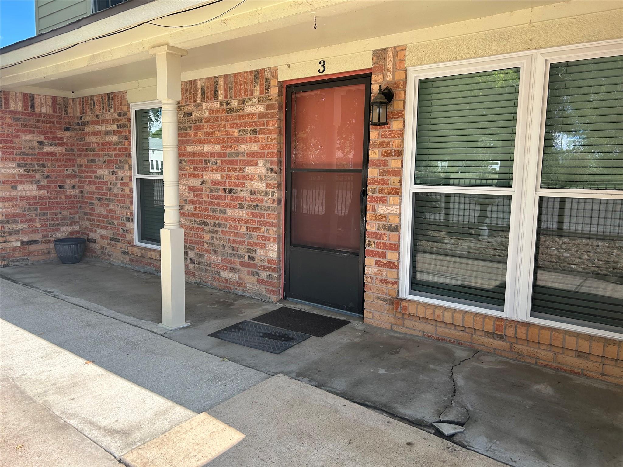 1300 Eagle Lake Road # 3, Sealy Tx 77474 Property Photo 1