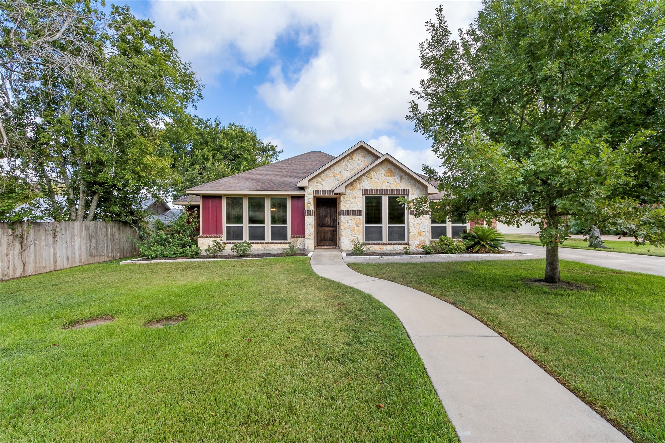 1519 Felder Street Property Photo 1