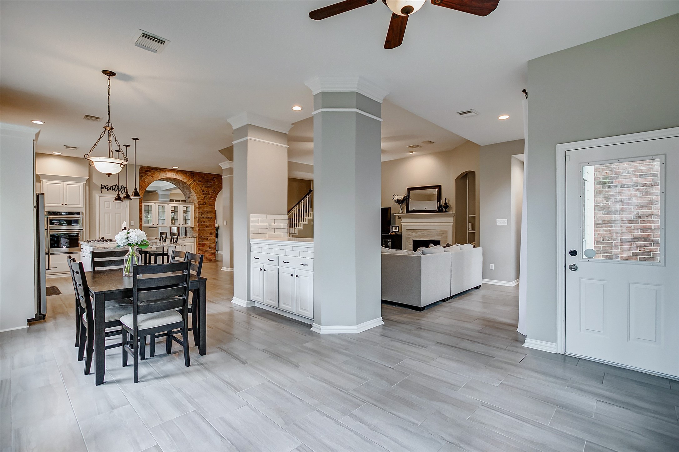 18207 Red Eagle Court Property Photo 8
