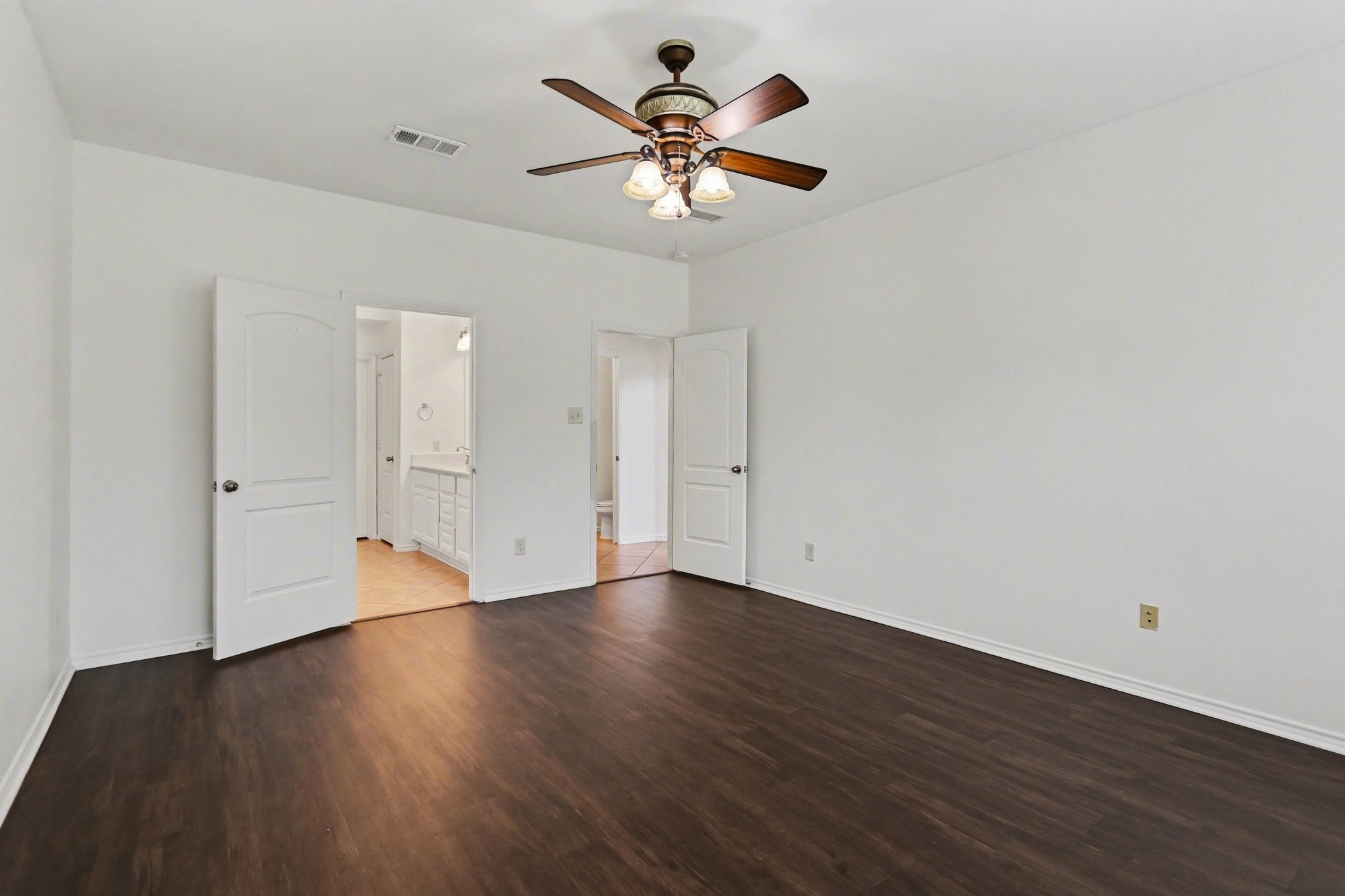 1323 Laura Hills Lane Property Photo 18