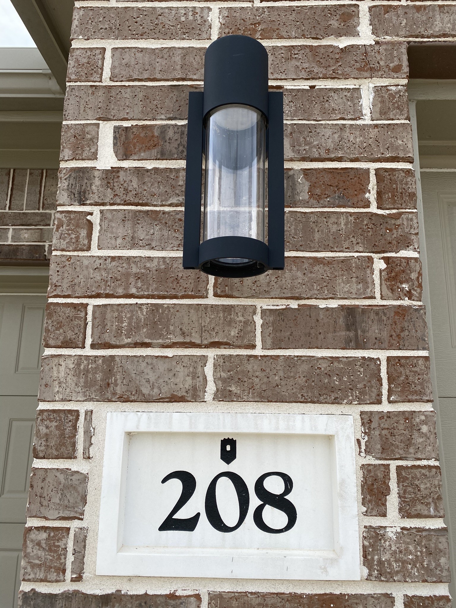 208 Dauphin Bay Court Property Photo 4