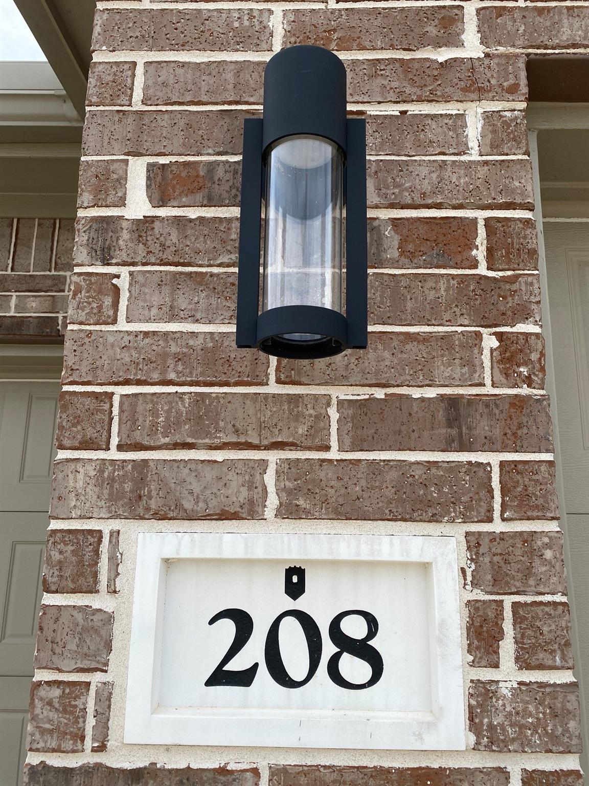 208 Dauphin Bay Court, Katy Tx 77493 Property Photo 4