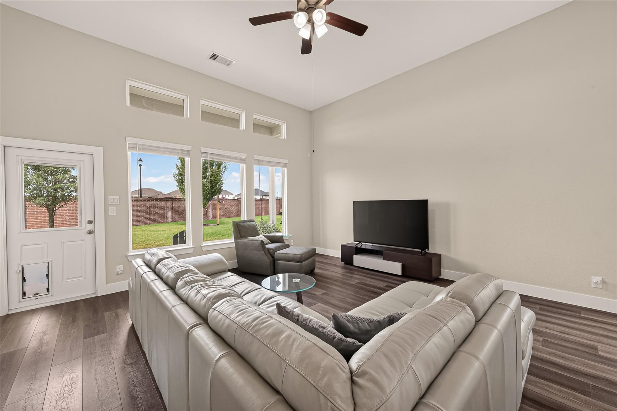 208 Dauphin Bay Court, Katy Tx 77493 Property Photo 12