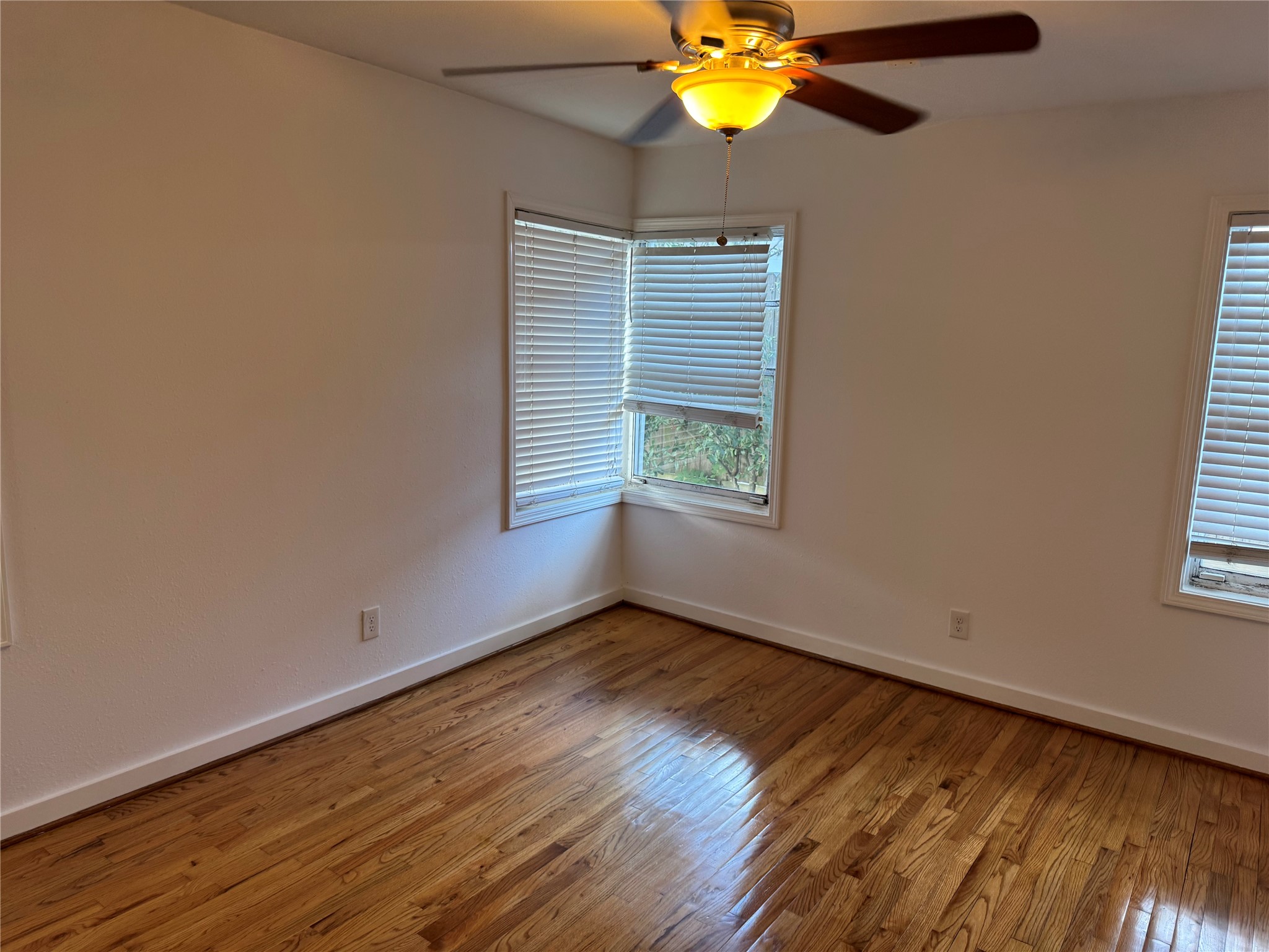6944 Burgess Street Property Photo 33