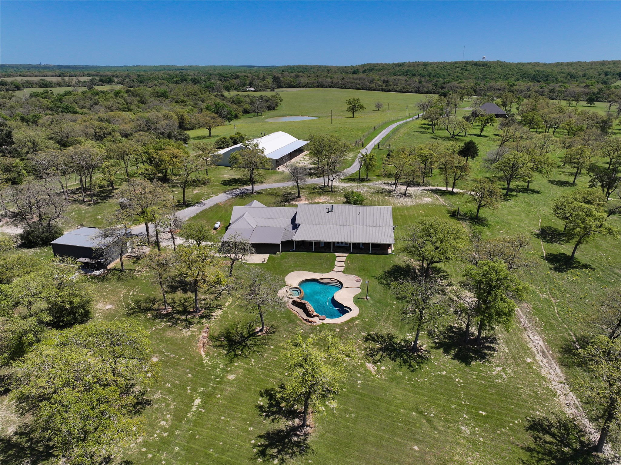 1594 Fm 1147 Property Photo 1