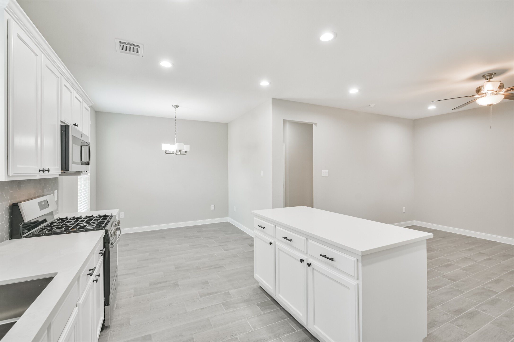 7524 E Maxroy Street B Property Photo 11