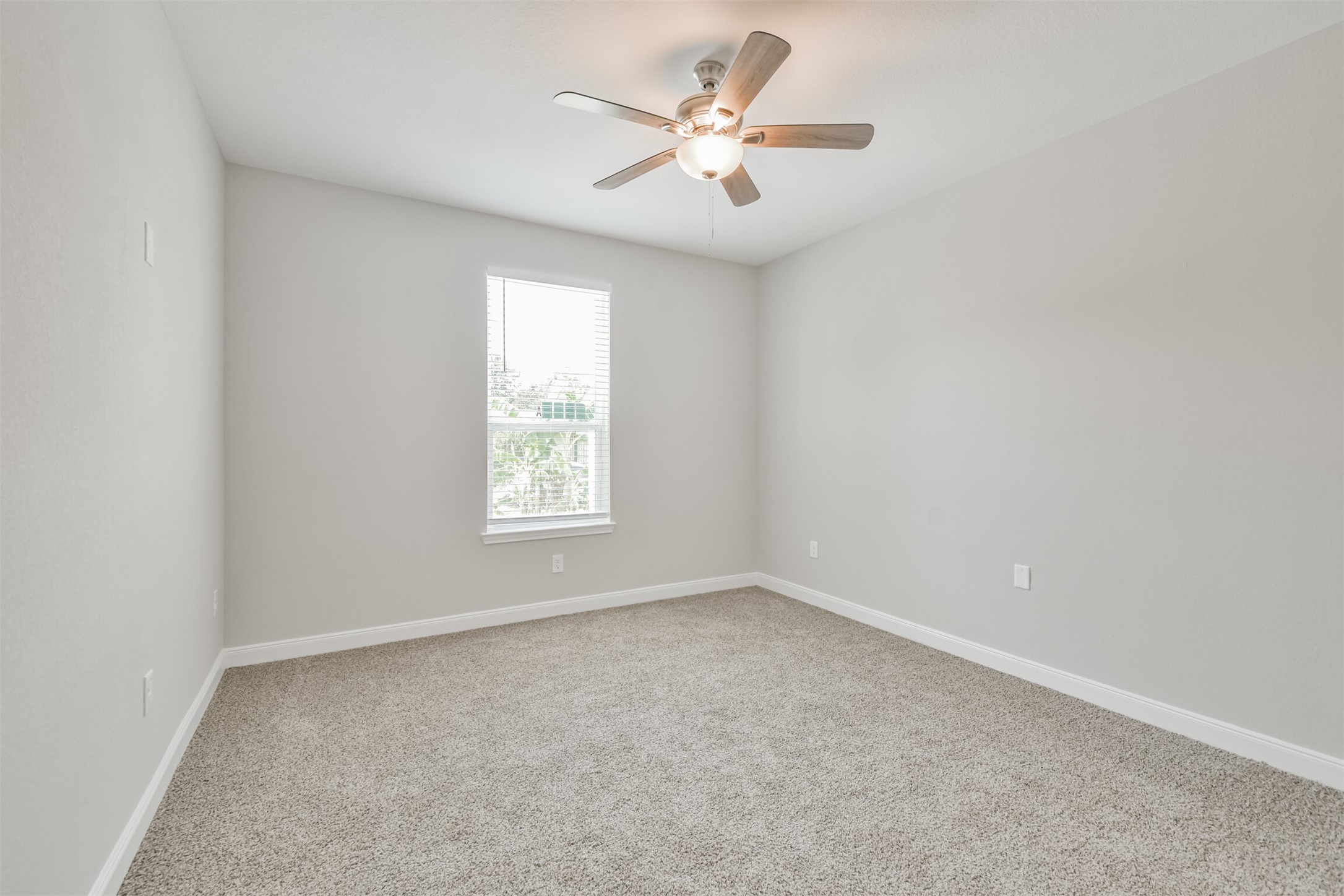 7524 E Maxroy Street B Property Photo 18