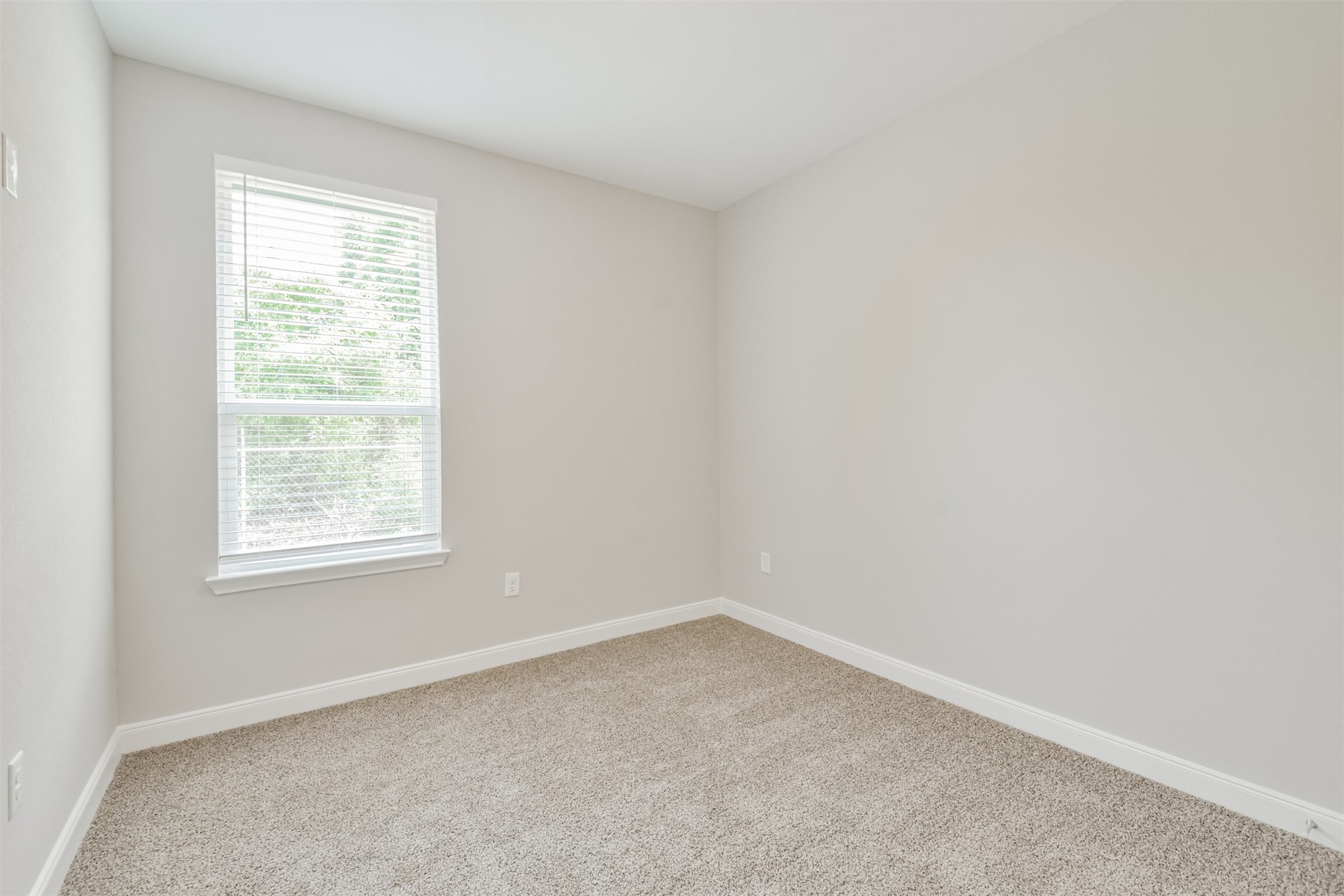 7524 E Maxroy Street B Property Photo 25