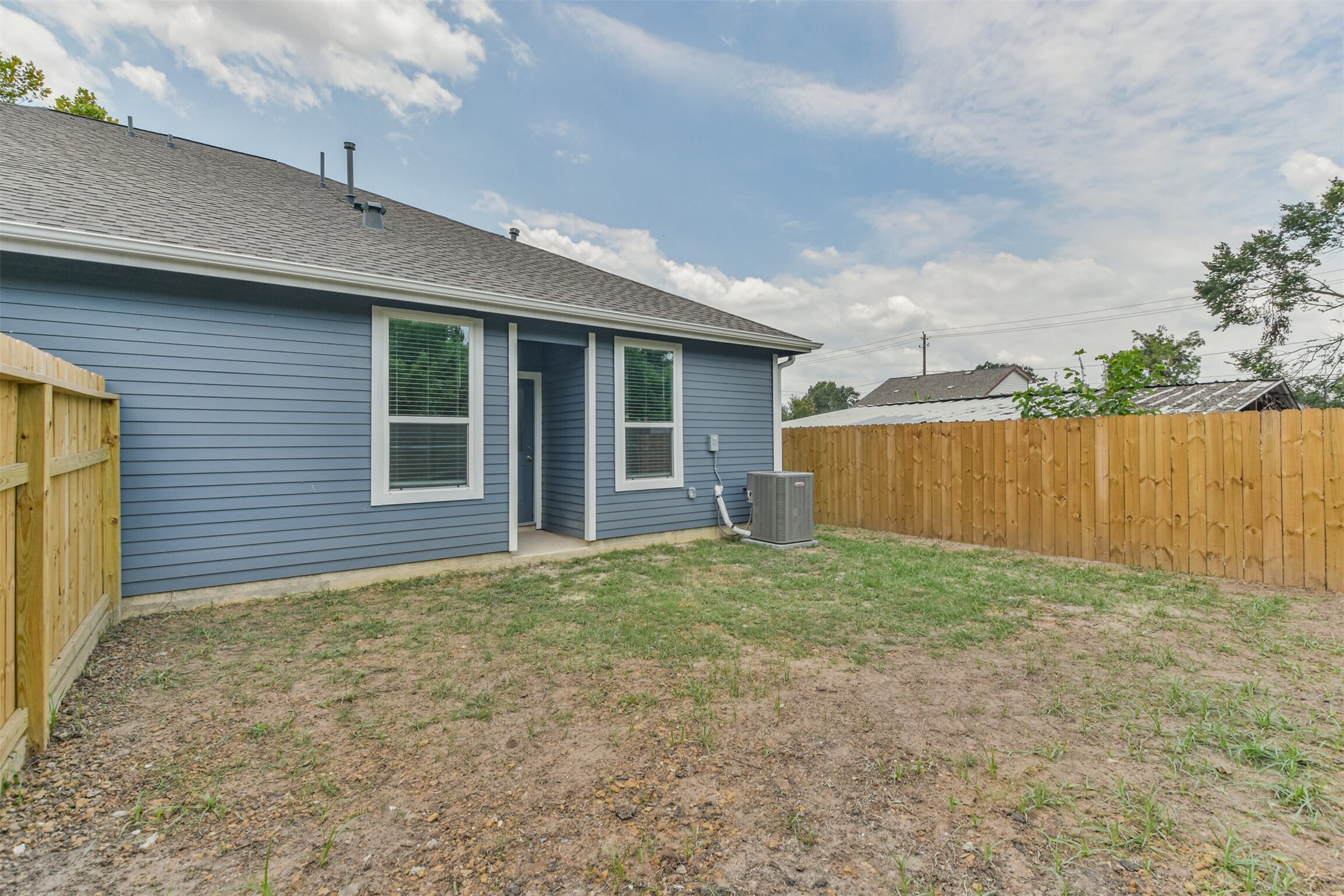 7524 E Maxroy Street B Property Photo 31