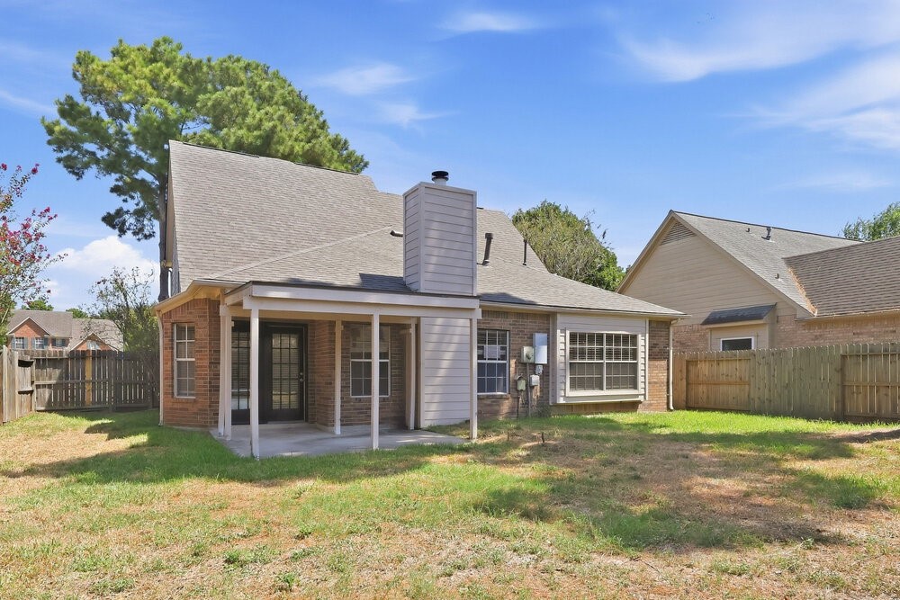 7531 Almond Springs Drive Property Photo 17