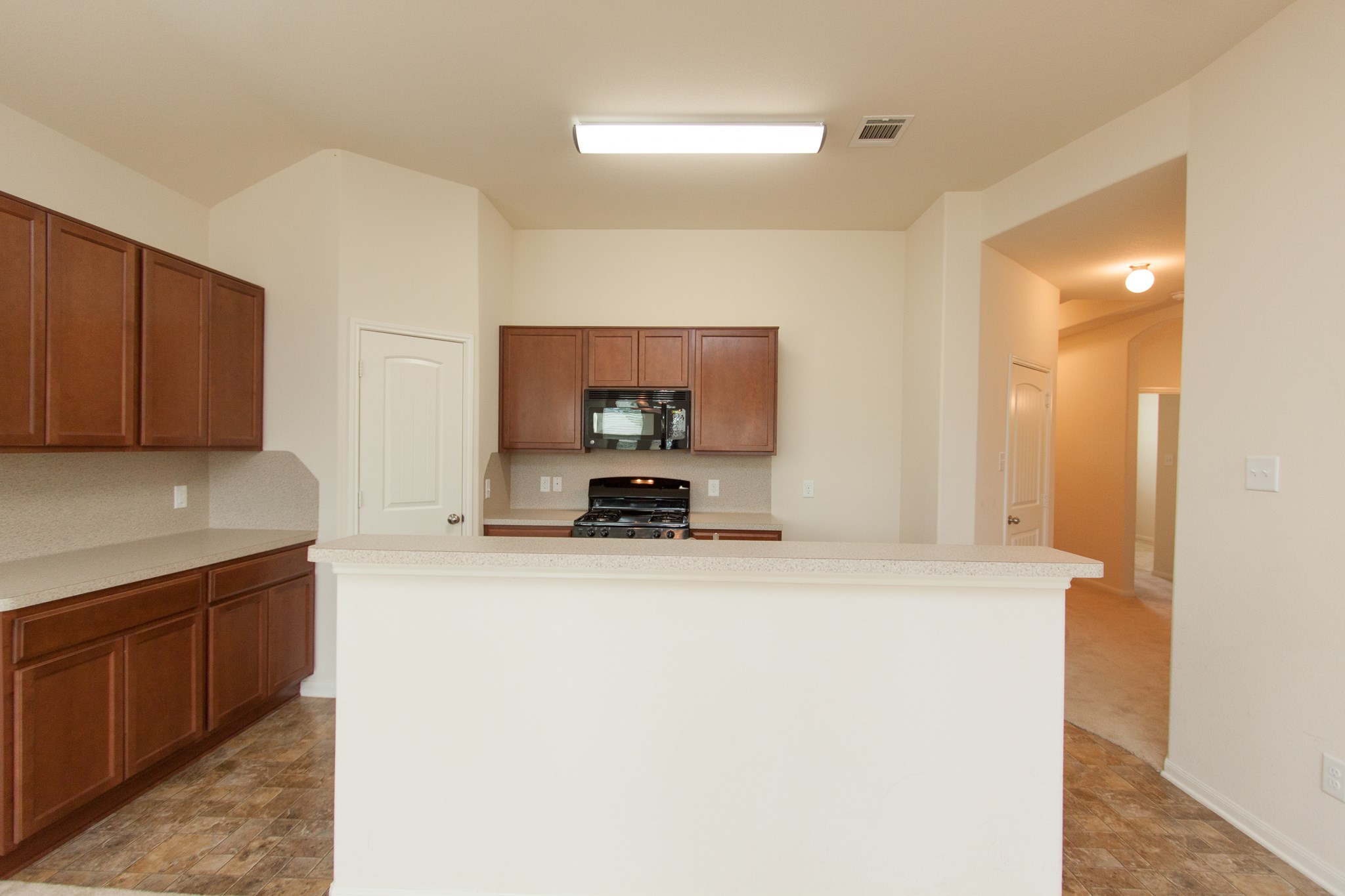 107 Piney Pathway Property Photo 9