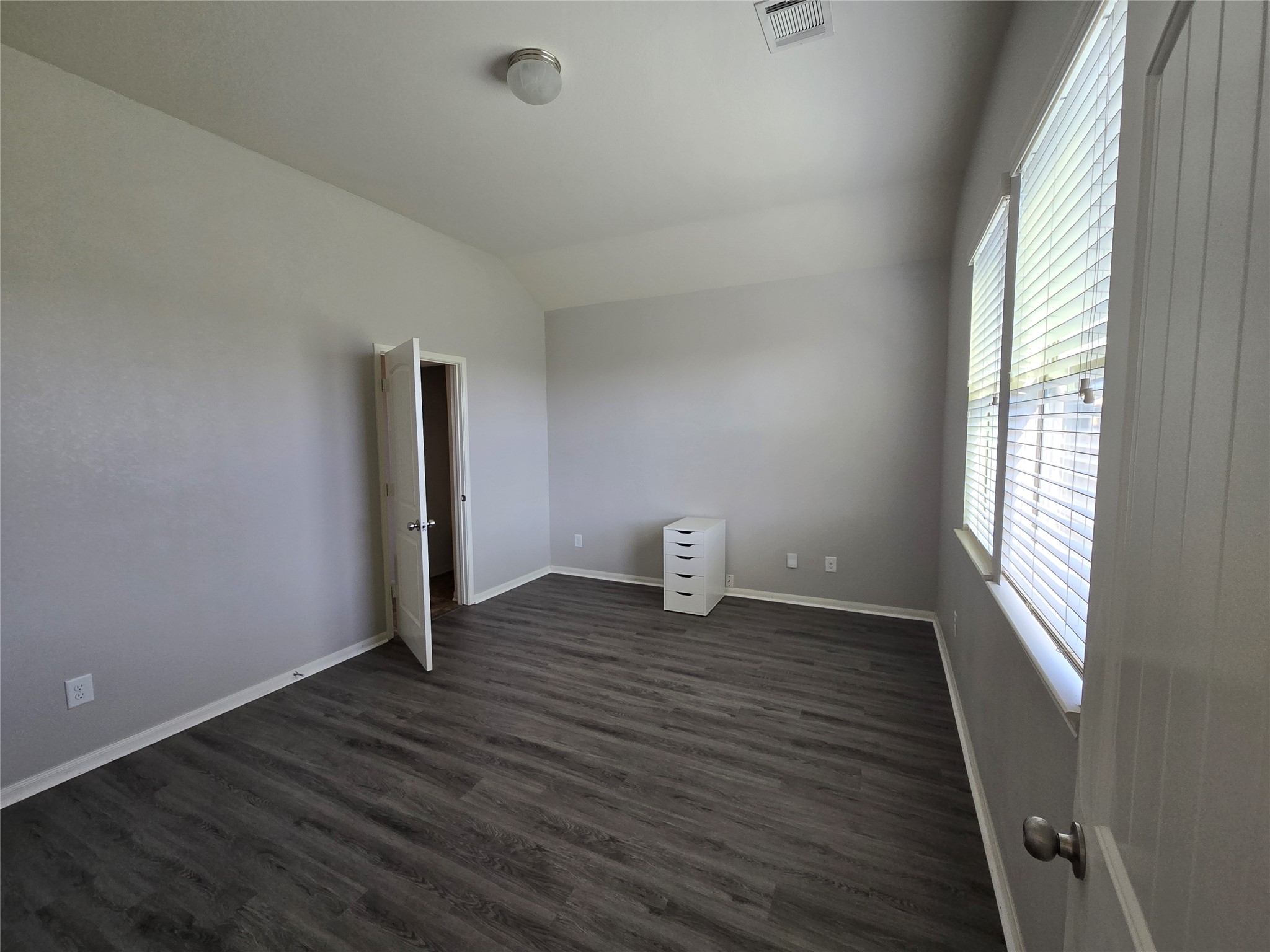 107 Piney Pathway Property Photo 13