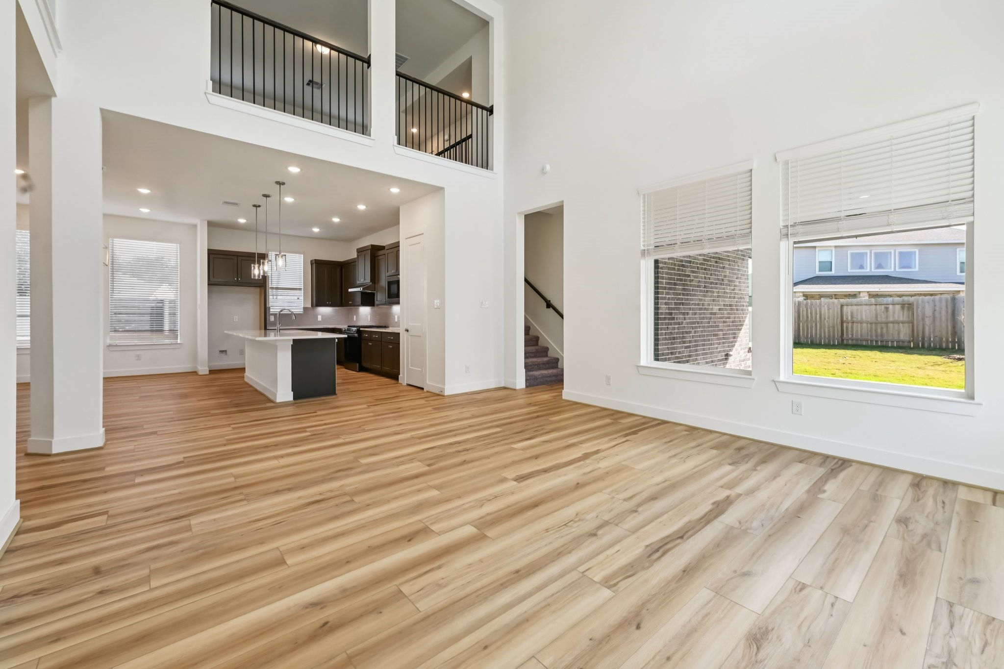 18032 Brennie Bird Lane Property Photo 8