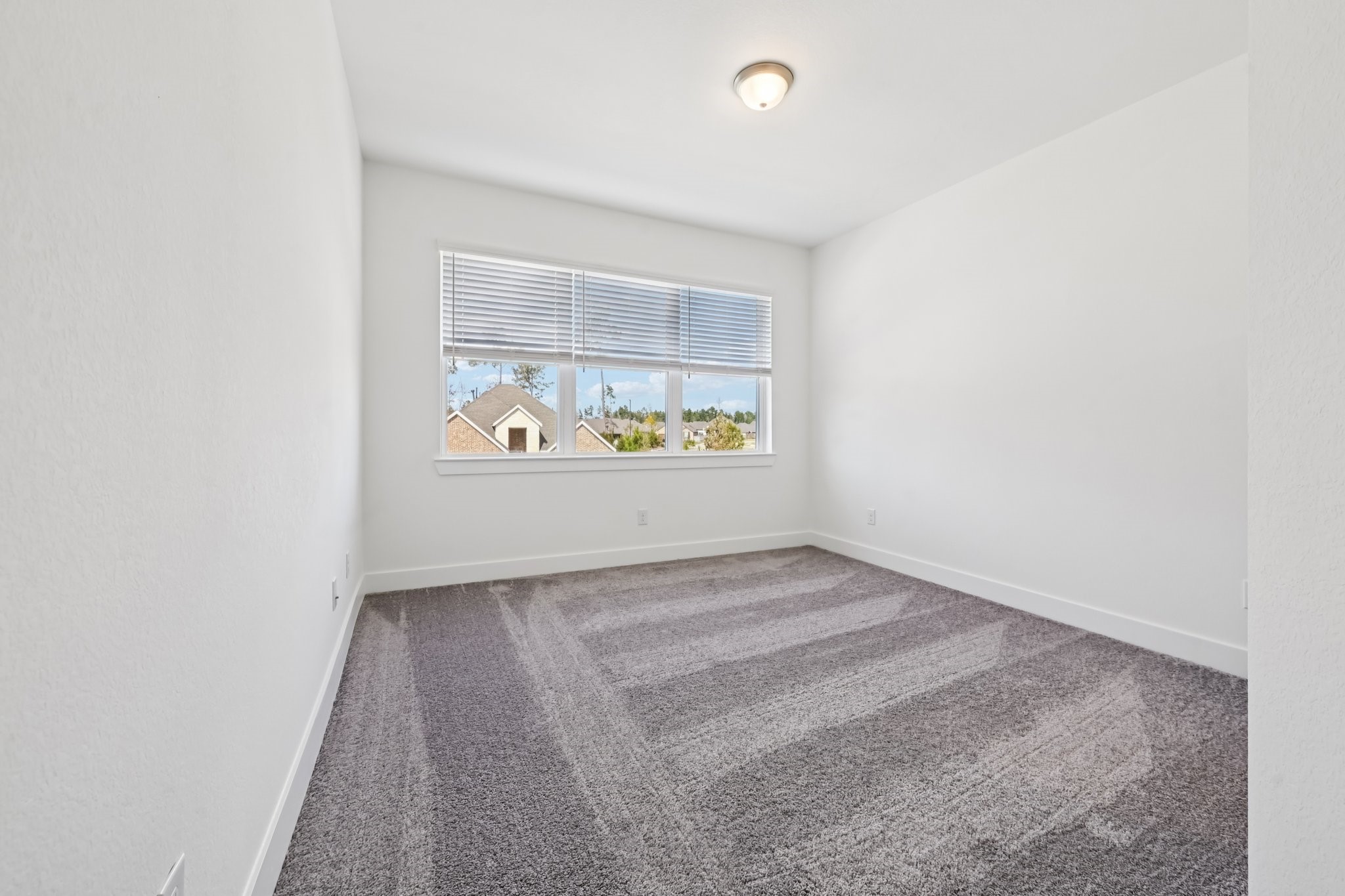 18032 Brennie Bird Lane Property Photo 27