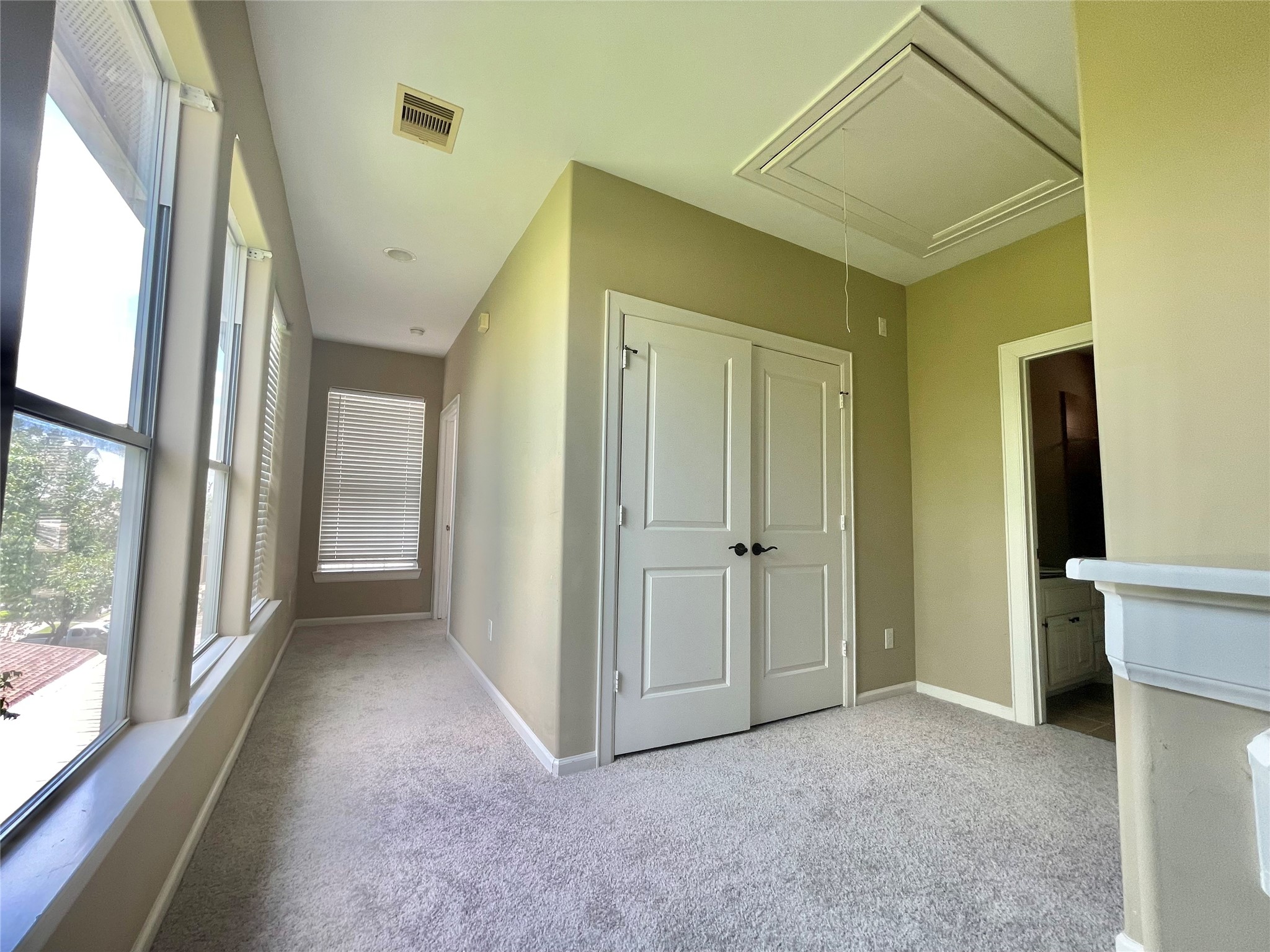 219 W 27th Street D Property Photo 31